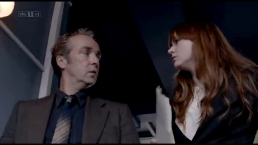 ATouchofCloth_3x01_TooClothforComfortPartOne_0080.jpg
