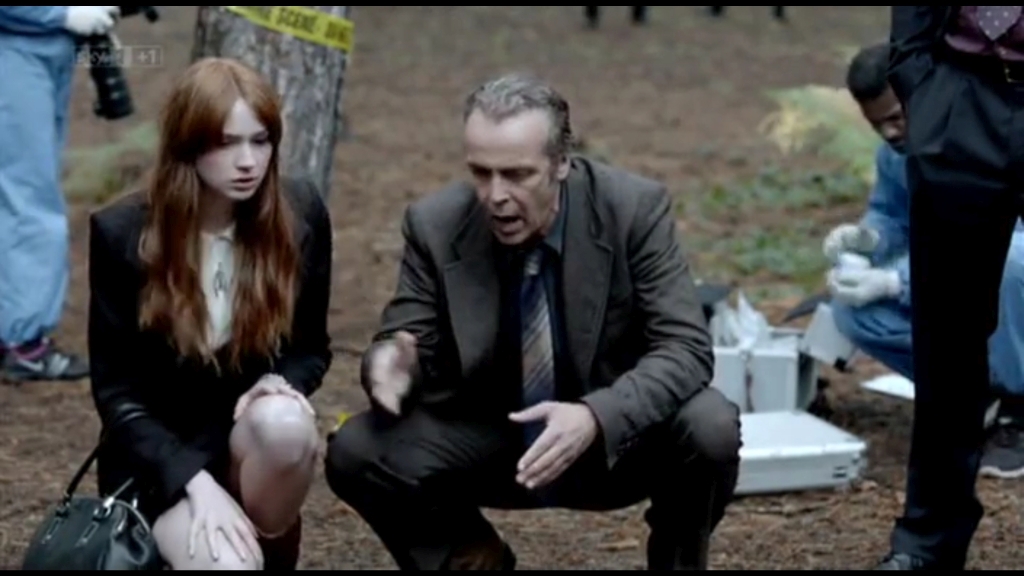 ATouchofCloth_3x01_TooClothforComfortPartOne_0130.jpg