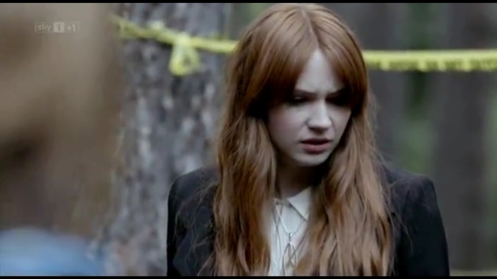 ATouchofCloth_3x01_TooClothforComfortPartOne_0138.jpg