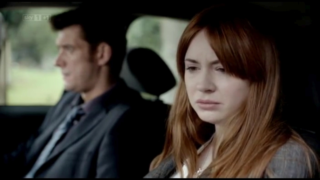 ATouchofCloth_3x01_TooClothforComfortPartOne_0183.jpg