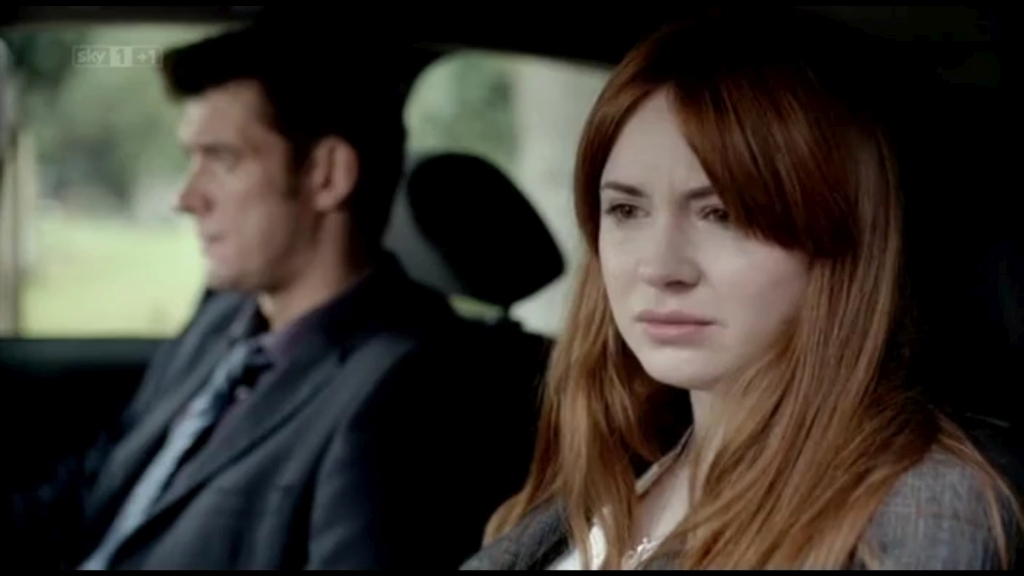 ATouchofCloth_3x01_TooClothforComfortPartOne_0184.jpg