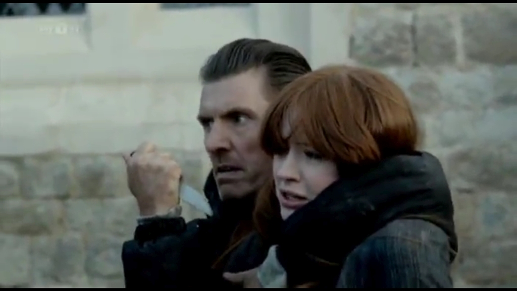 ATouchofCloth_3x01_TooClothforComfortPartOne_0192.jpg