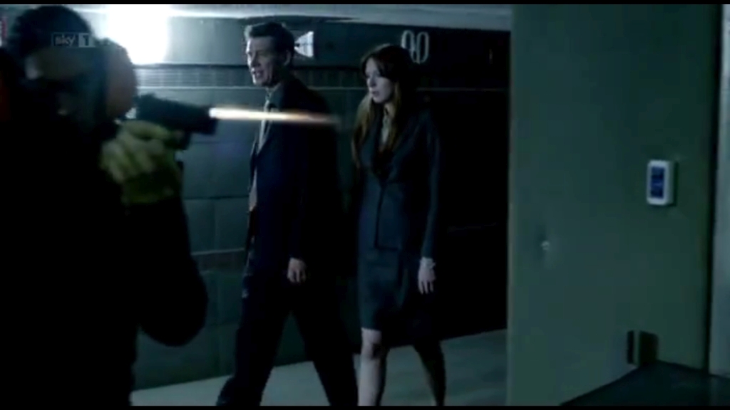 ATouchofCloth_3x01_TooClothforComfortPartOne_0203.jpg