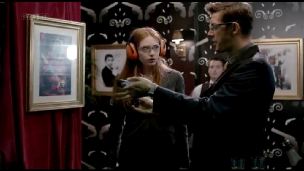 ATouchofCloth_3x01_TooClothforComfortPartOne_0227.jpg ATouchofCloth_3x01_TooClothforComfortPartOne_0227.jpg