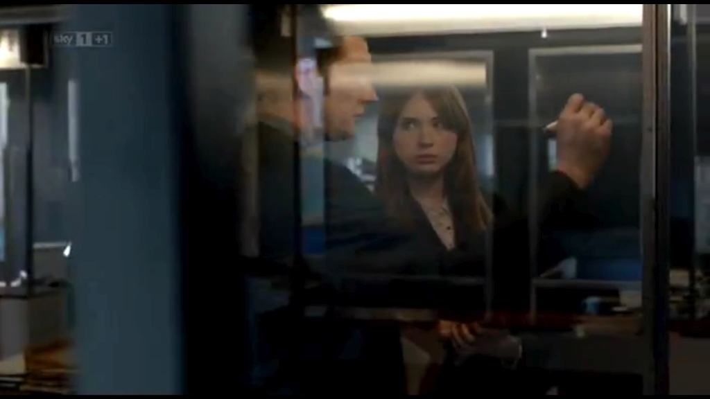 ATouchofCloth_3x01_TooClothforComfortPartOne_0263.jpg