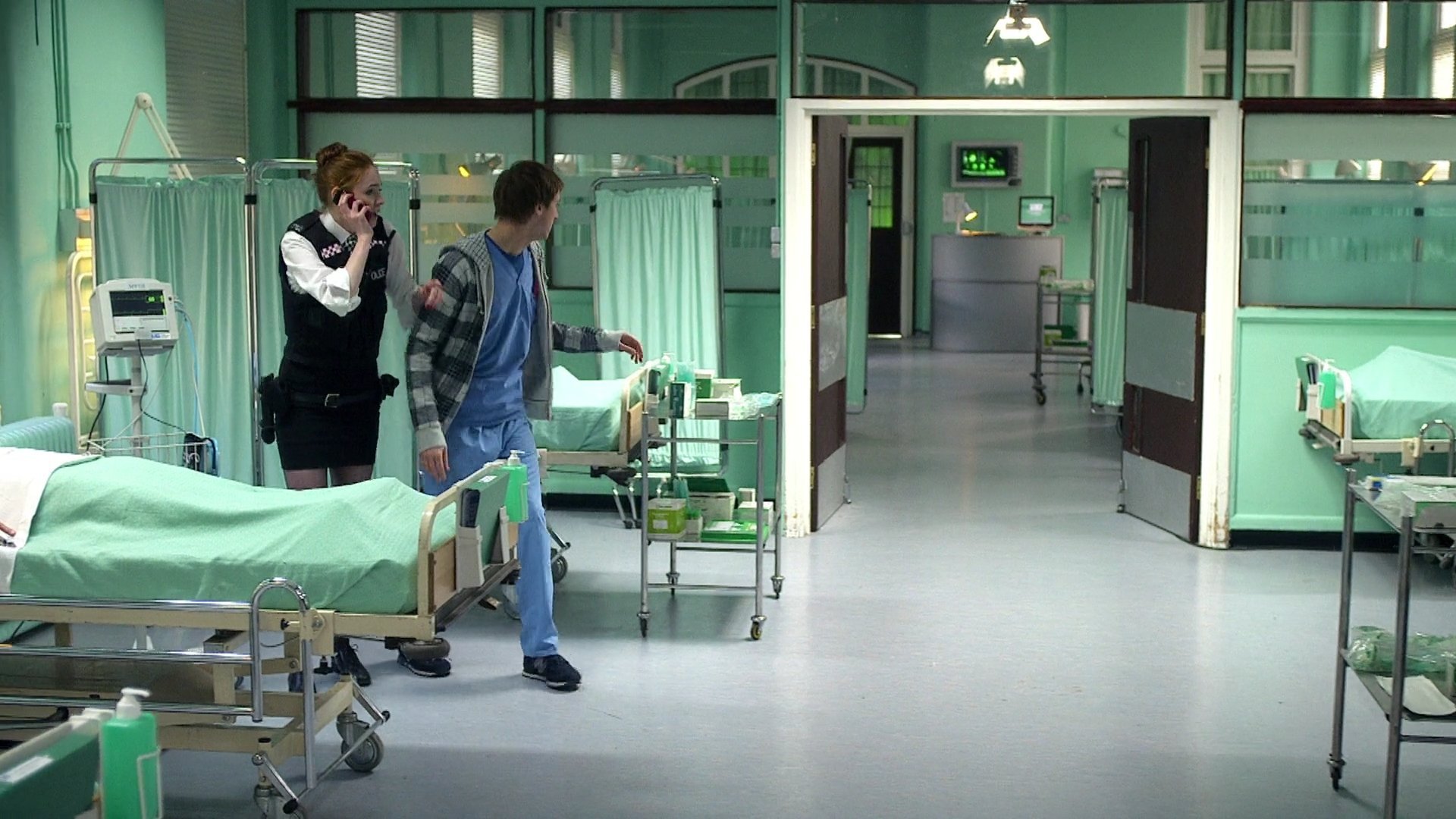 DoctorWho_5x01_TheEleventhHour_0295.jpg
