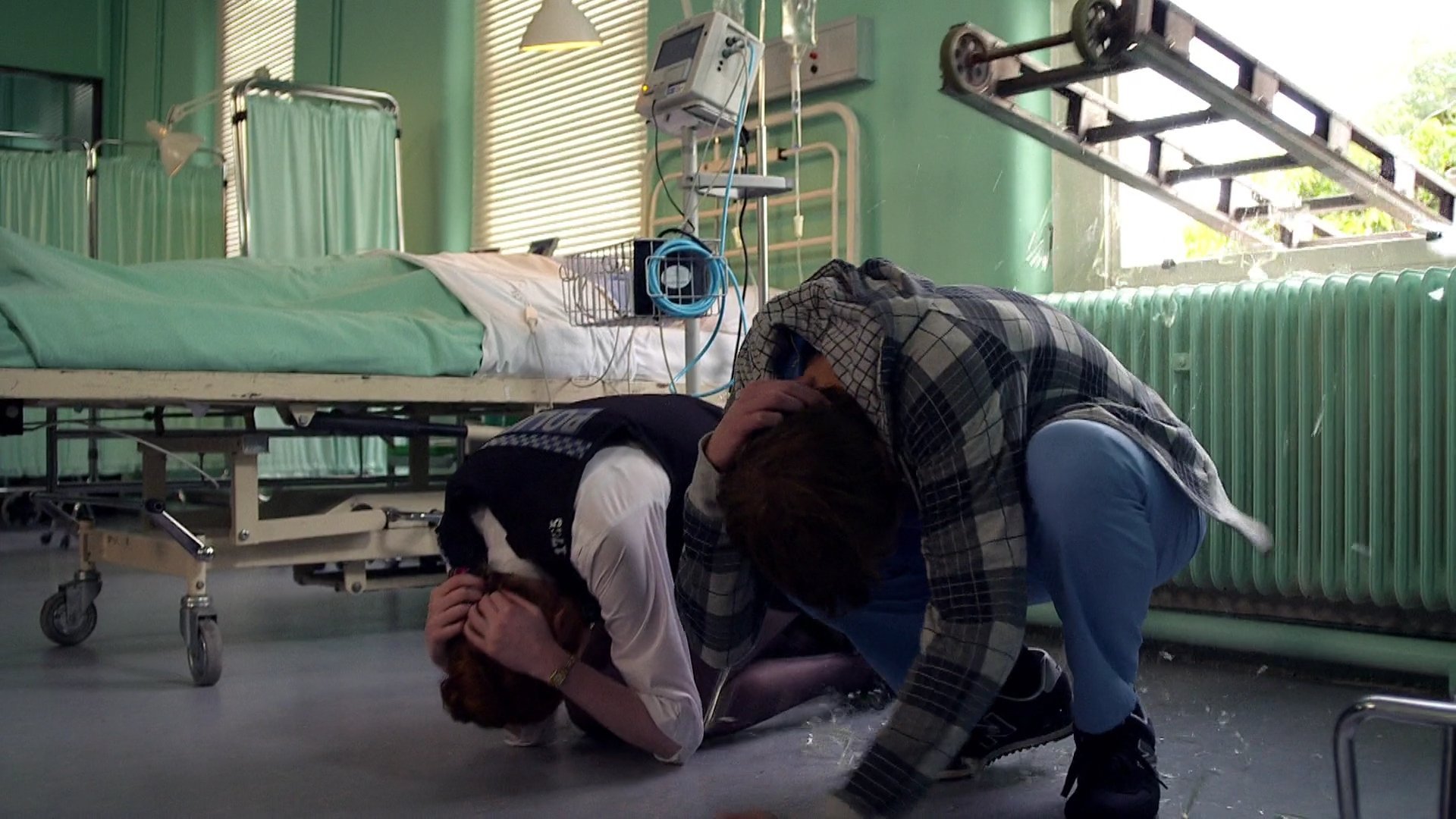 DoctorWho_5x01_TheEleventhHour_0301.jpg
