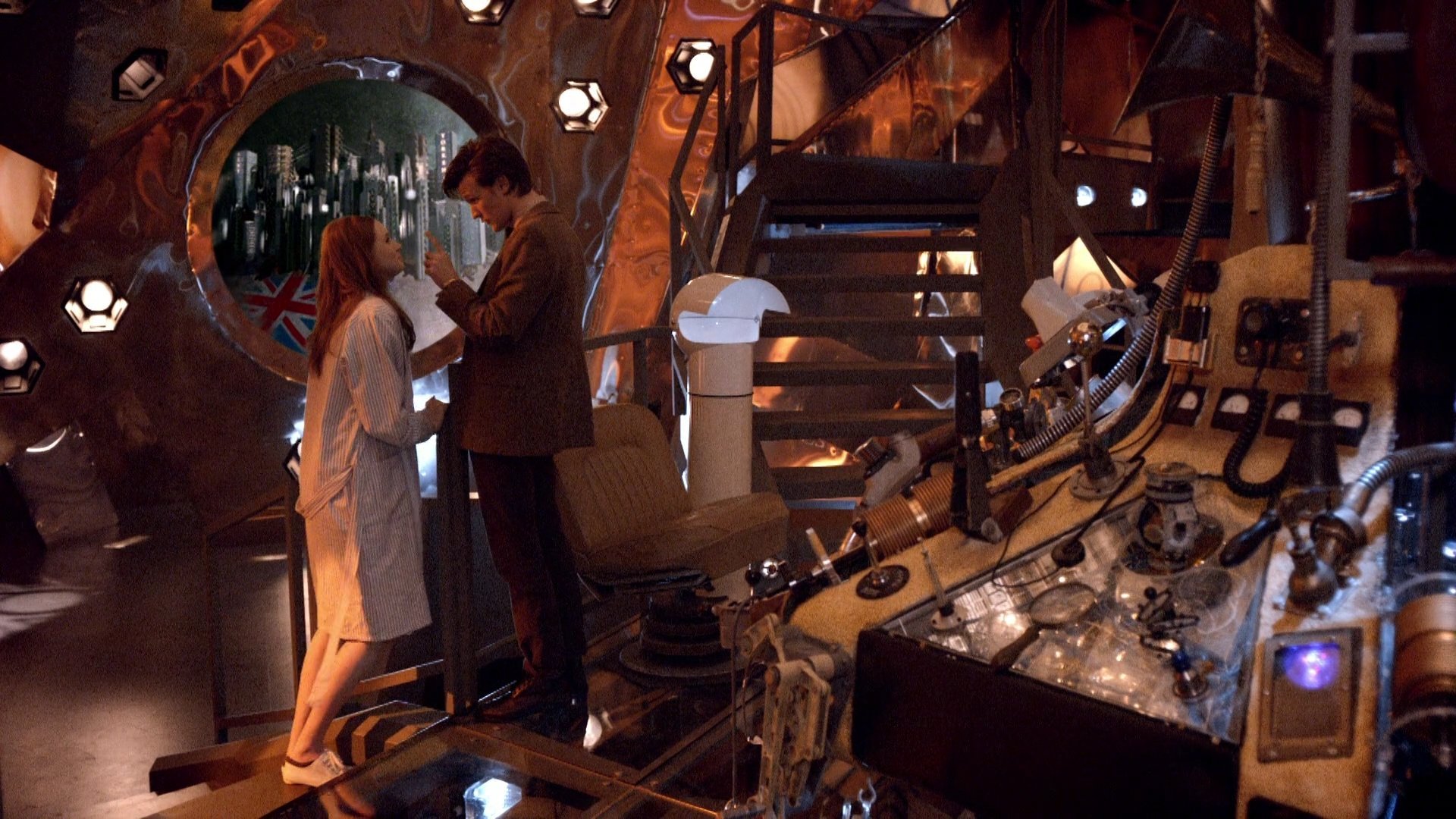 DoctorWho_5x02_TheBeastBelow_0034.jpg
