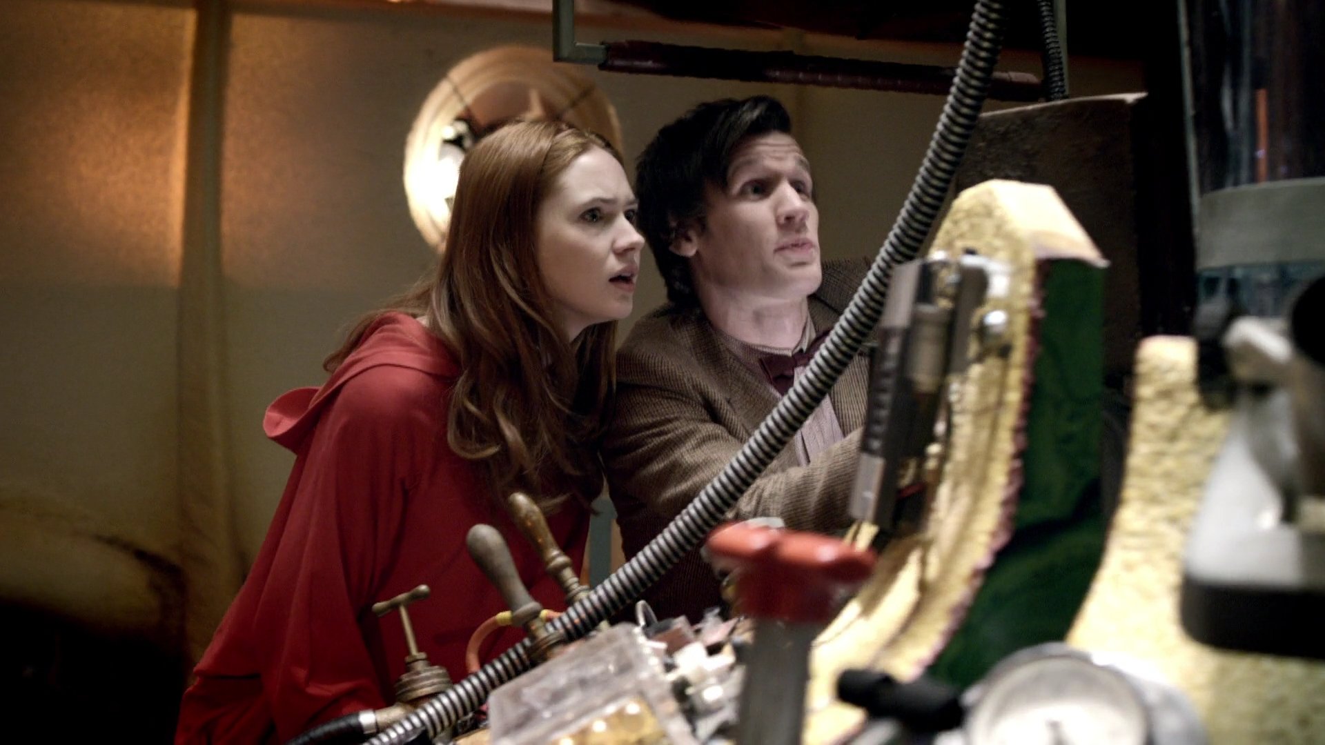 DoctorWho_5x04_TheTimeofAngels_0013.jpg