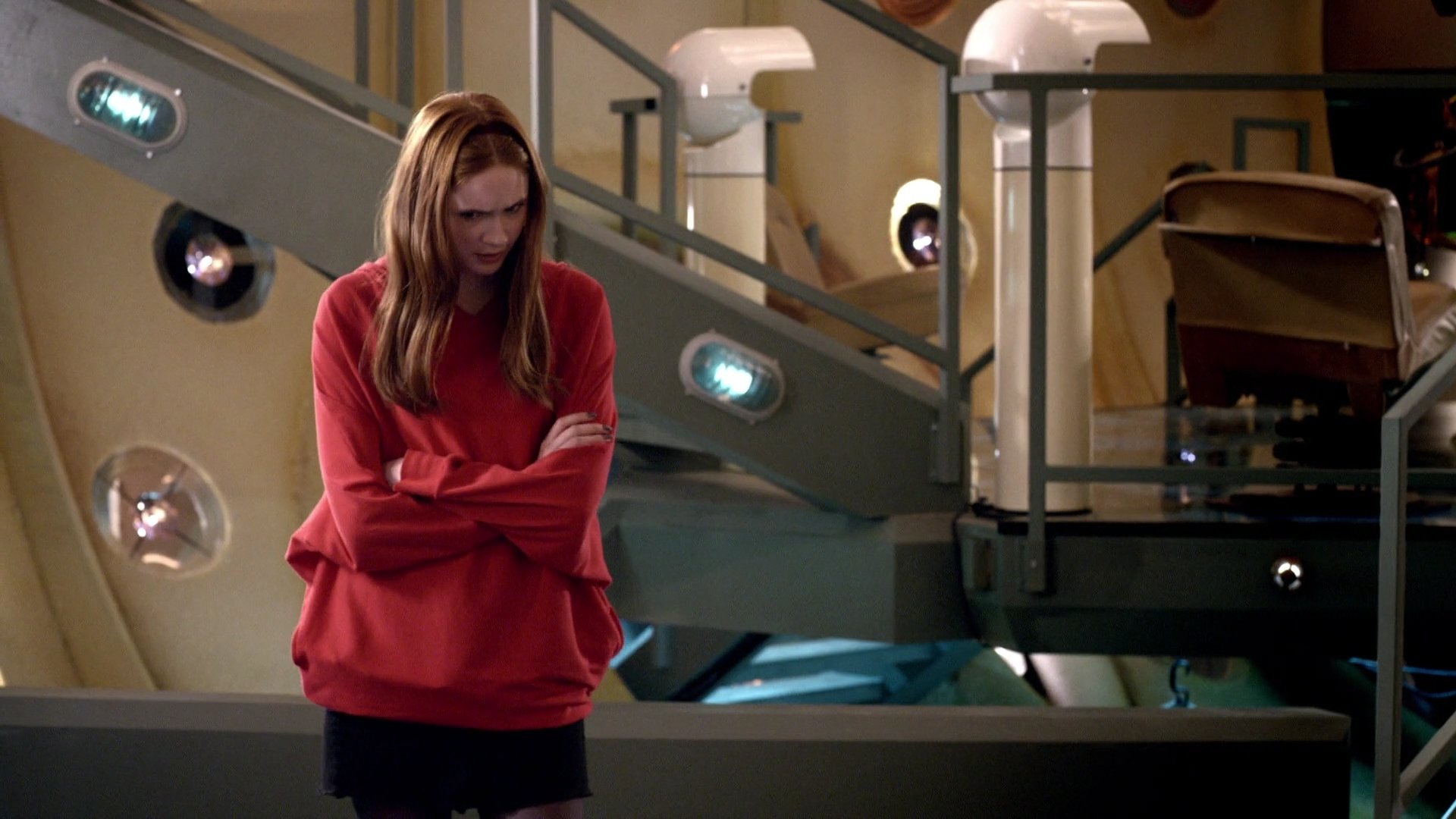 DoctorWho_5x04_TheTimeofAngels_0022.jpg