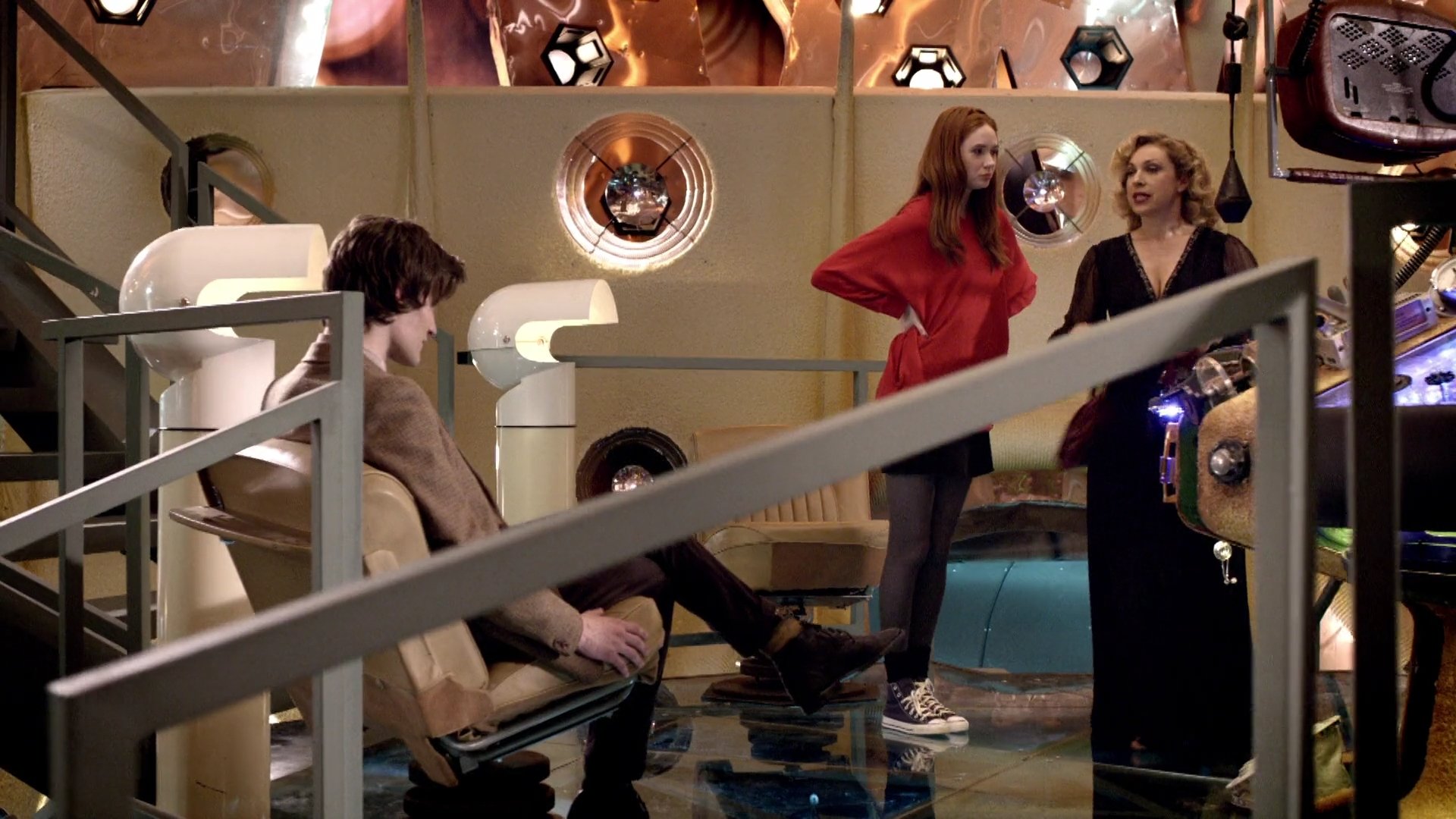 DoctorWho_5x04_TheTimeofAngels_0042.jpg