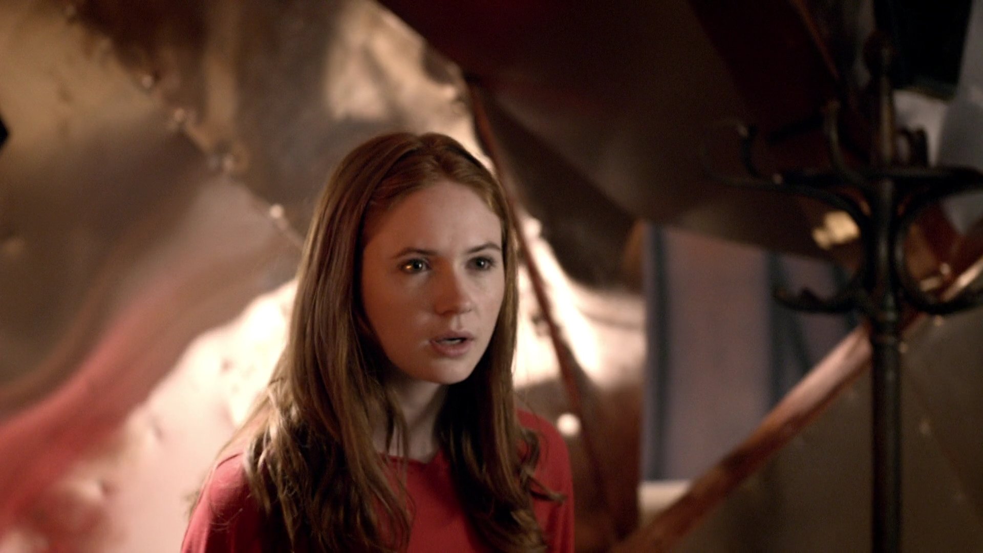 DoctorWho_5x04_TheTimeofAngels_0043.jpg