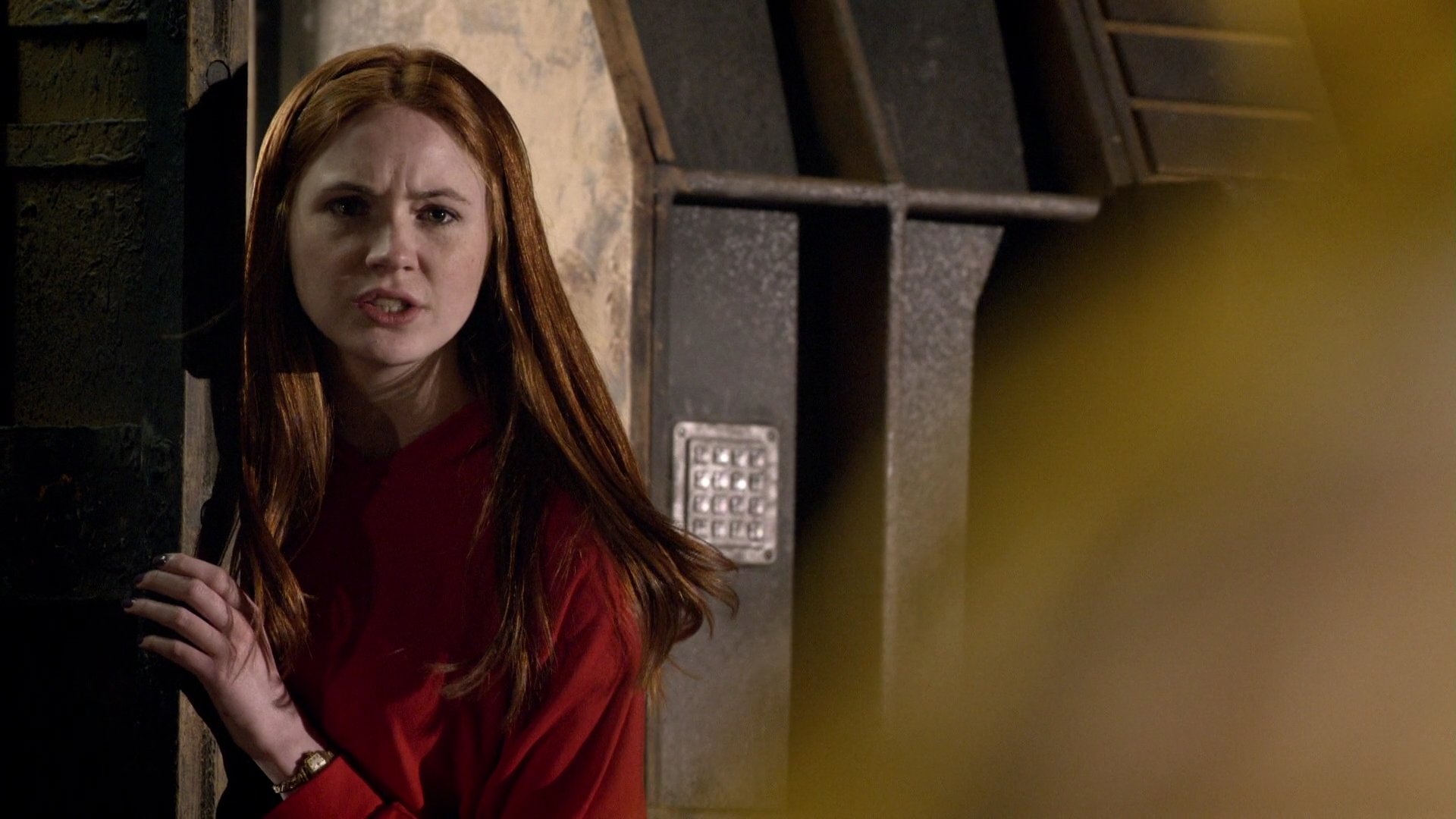 DoctorWho_5x04_TheTimeofAngels_0130.jpg