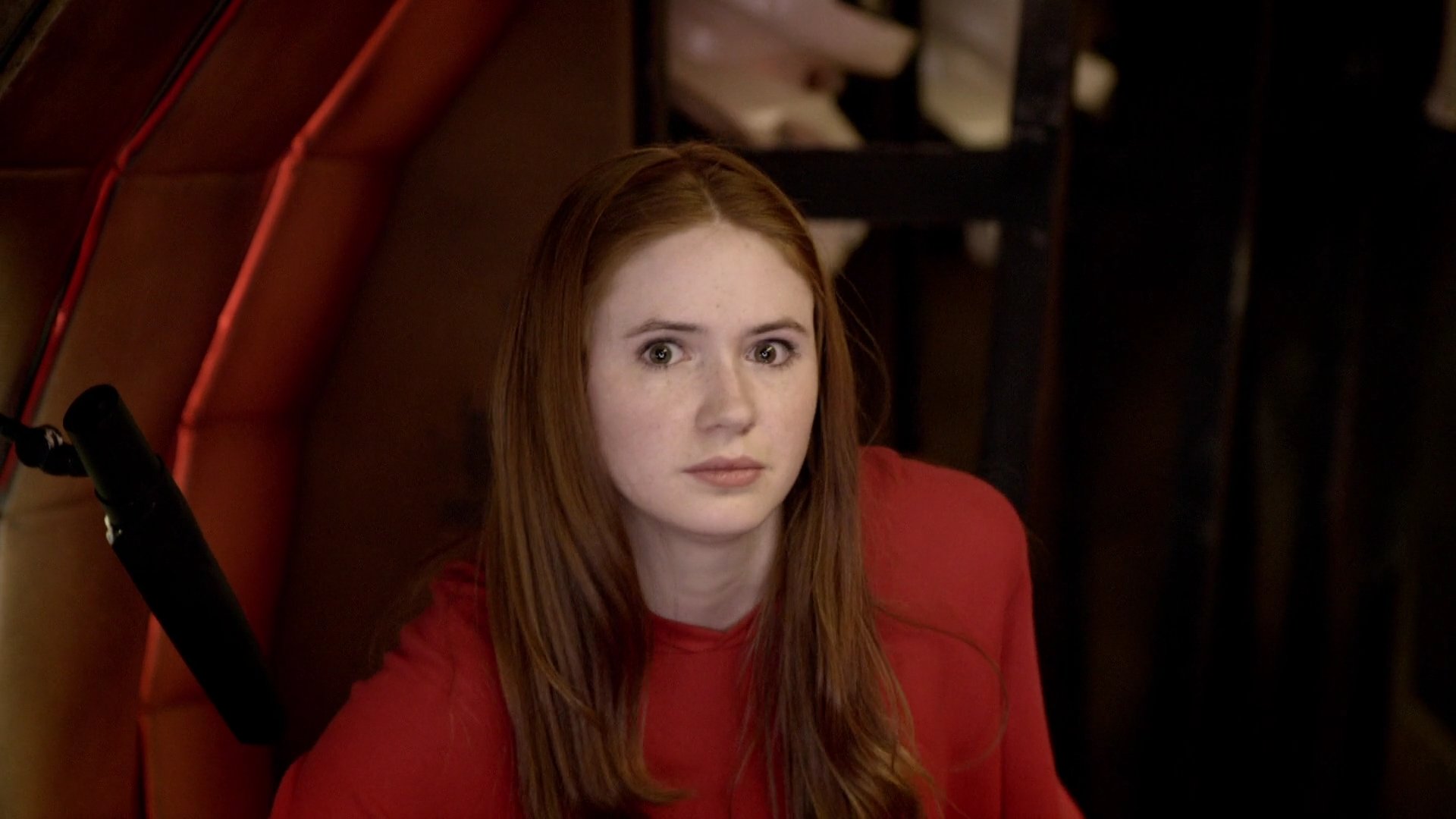 DoctorWho_5x04_TheTimeofAngels_0200.jpg