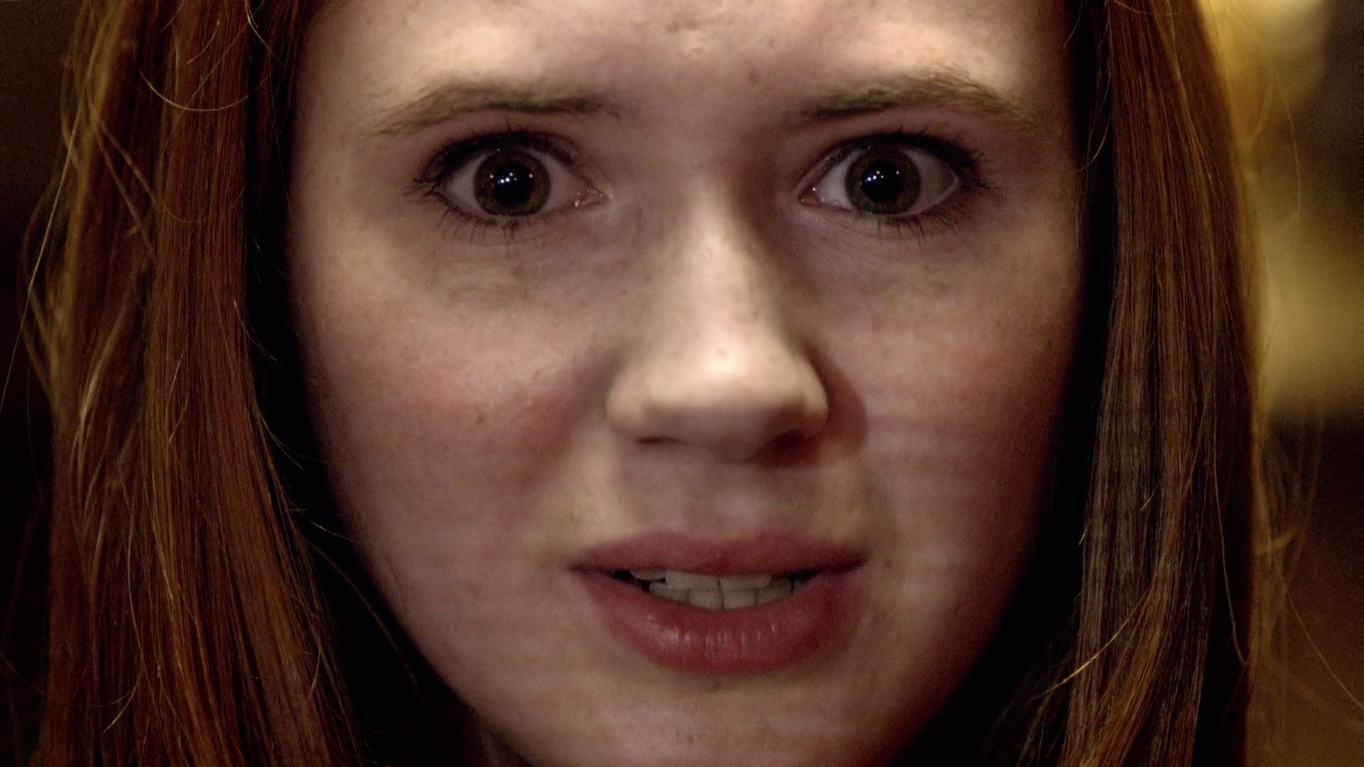 DoctorWho_5x04_TheTimeofAngels_0207.jpg