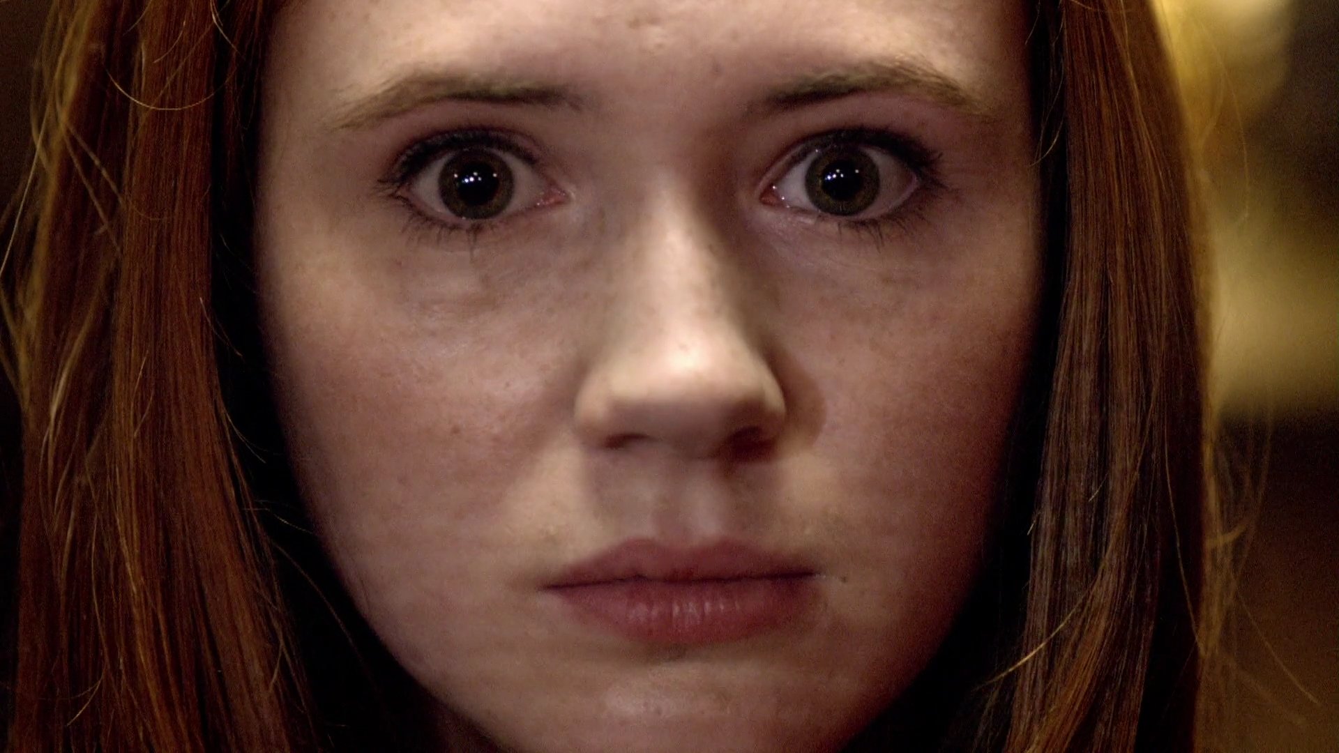 DoctorWho_5x04_TheTimeofAngels_0209.jpg