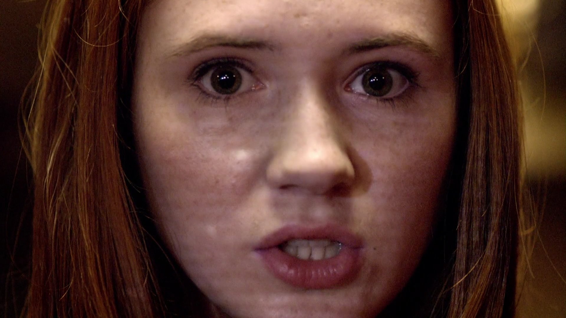 DoctorWho_5x04_TheTimeofAngels_0210.jpg