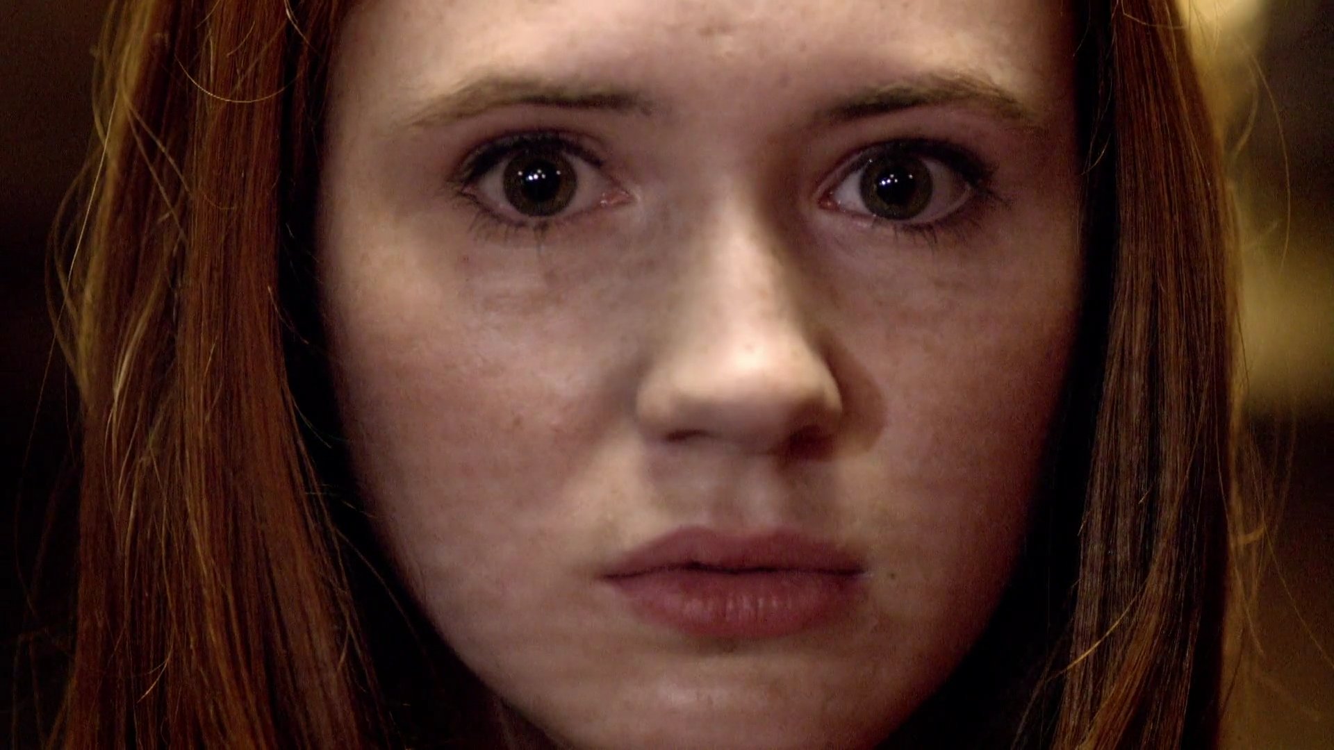 DoctorWho_5x04_TheTimeofAngels_0211.jpg