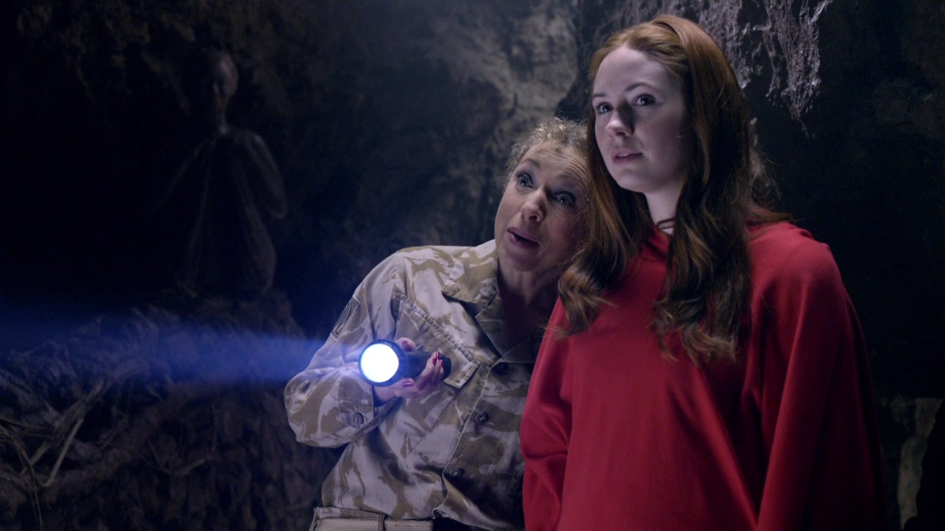 DoctorWho_5x04_TheTimeofAngels_0280.jpg