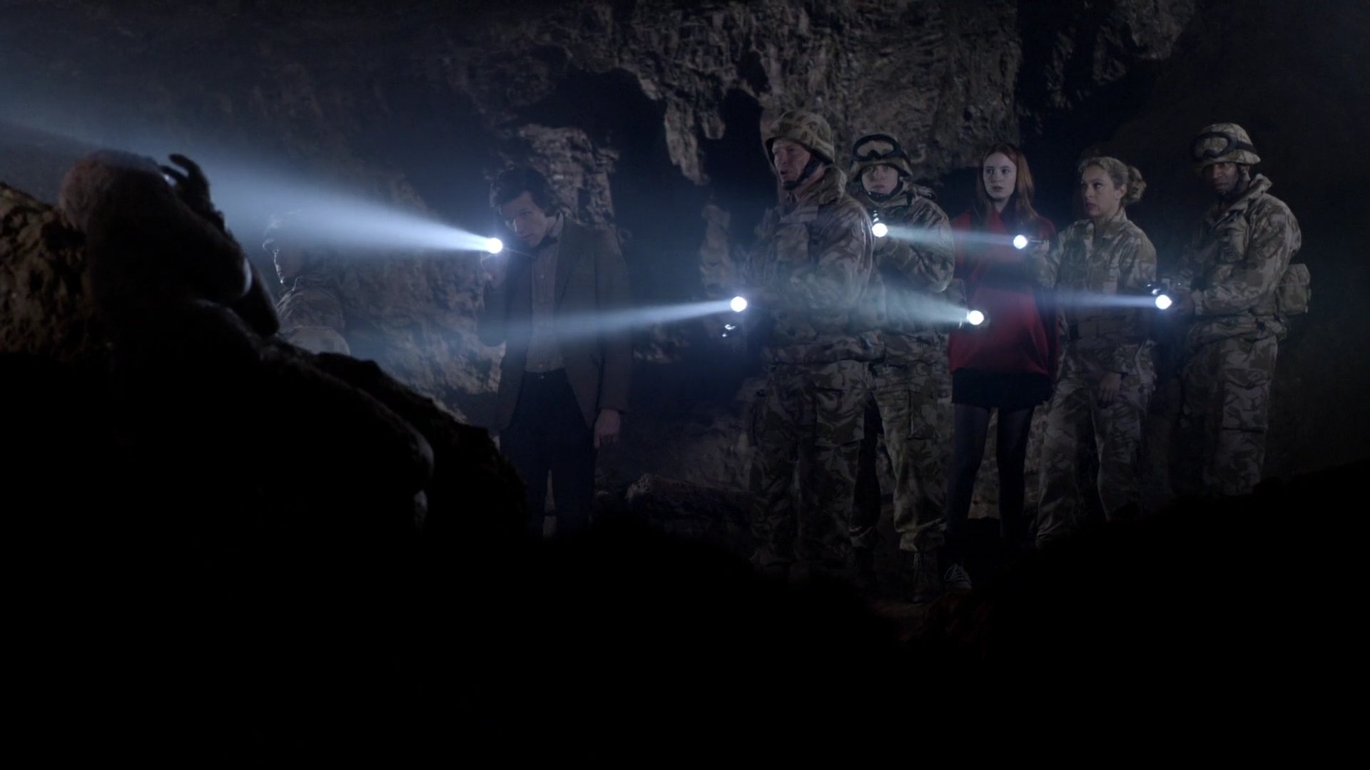 DoctorWho_5x04_TheTimeofAngels_0320.jpg