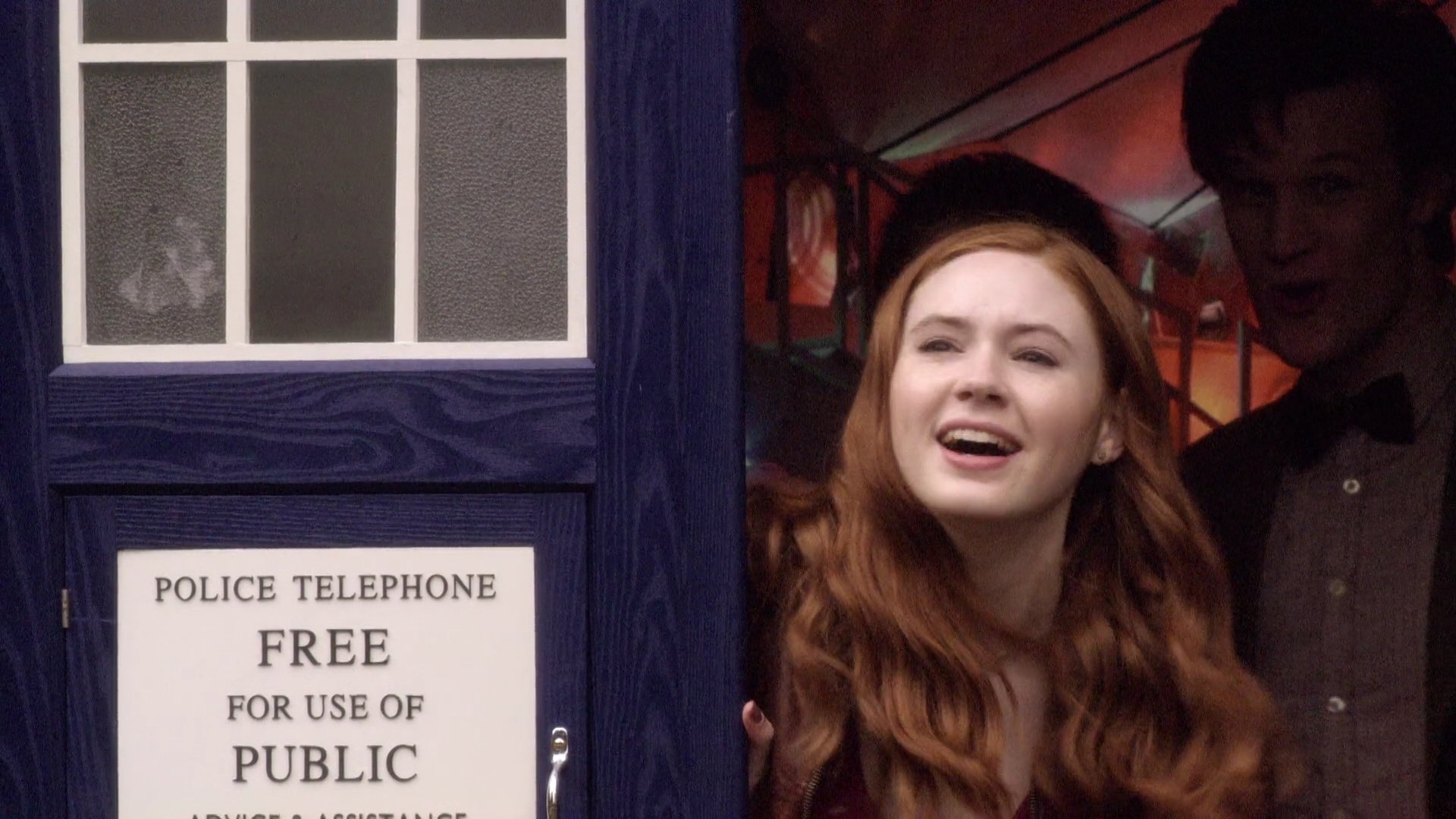 DoctorWho_5x08_TheHungryEarth_0001.jpg