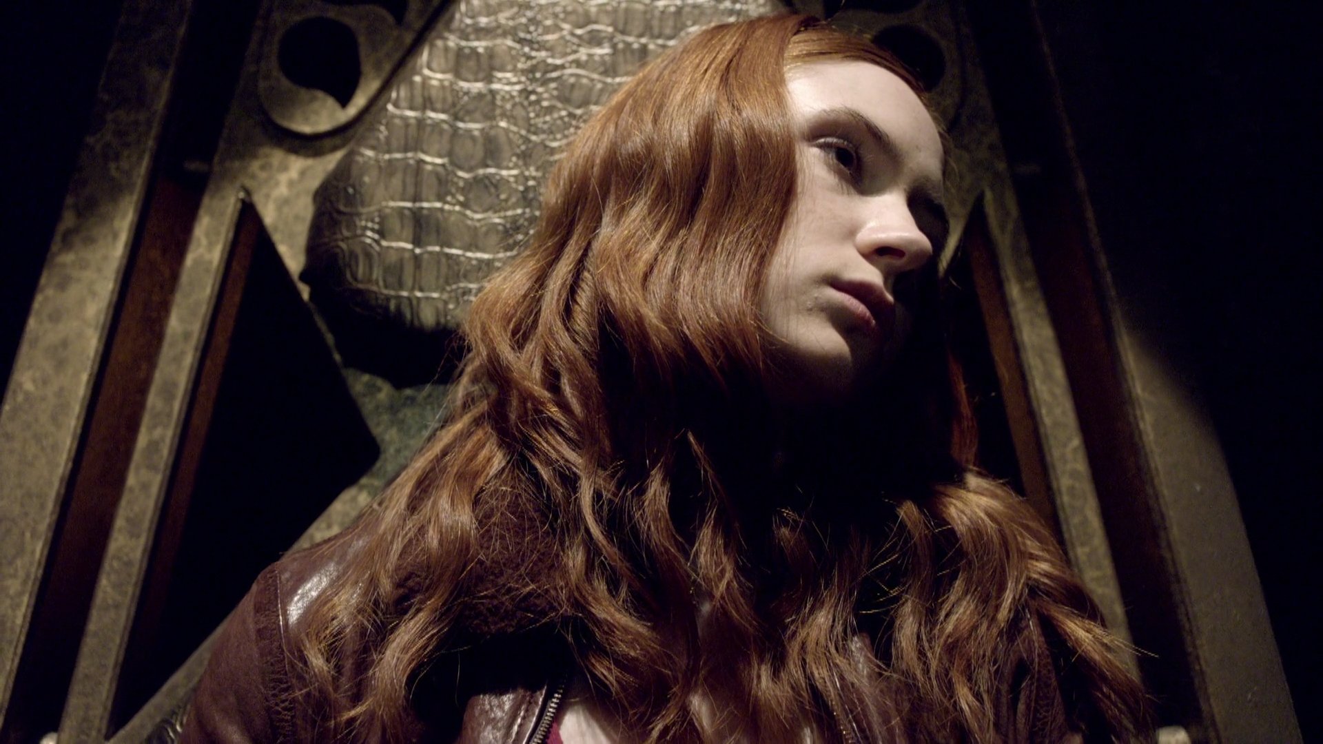 DoctorWho_5x08_TheHungryEarth_0132.jpg