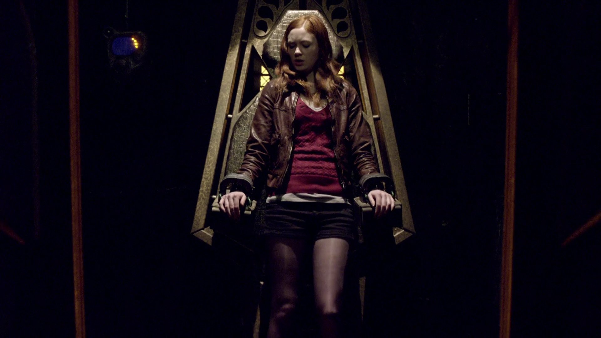 DoctorWho_5x08_TheHungryEarth_0138.jpg