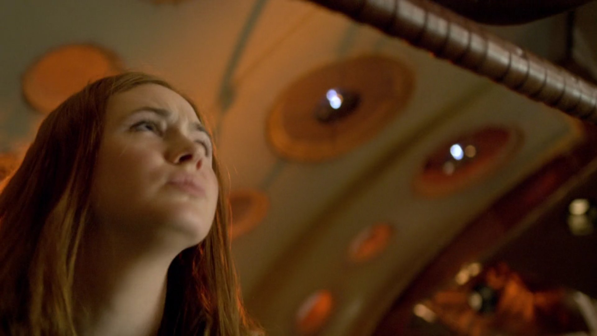 DoctorWho_5x11_TheLodger_0112.jpg
