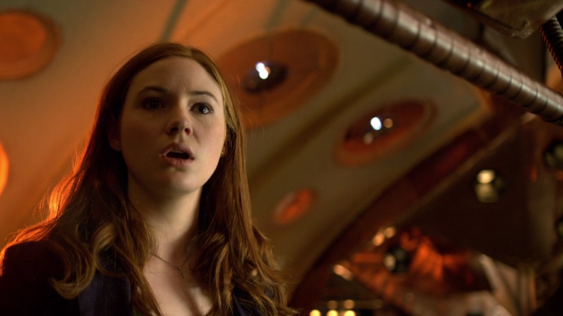 DoctorWho_5x11_TheLodger_0119.jpg