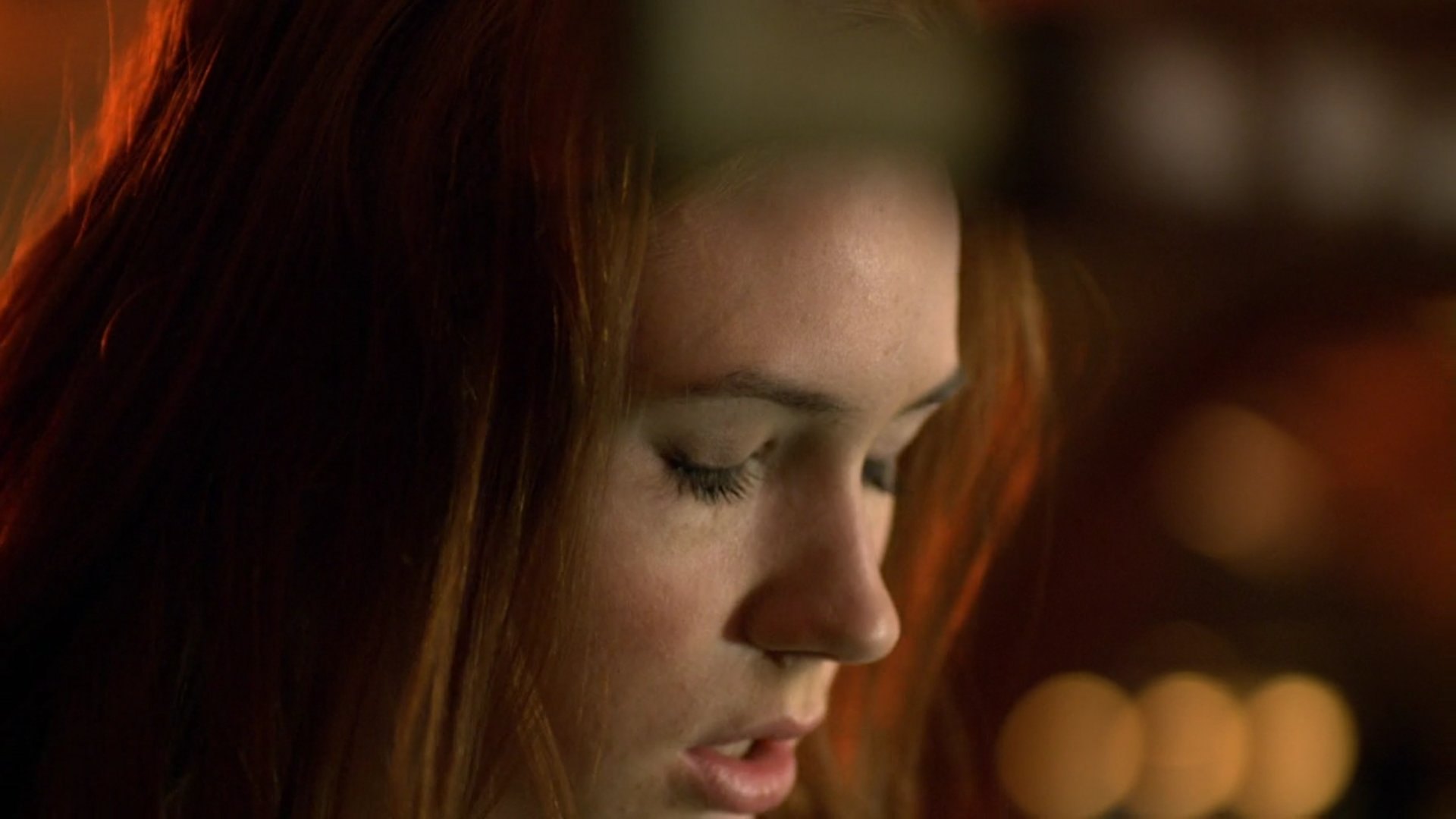 DoctorWho_5x11_TheLodger_0128.jpg
