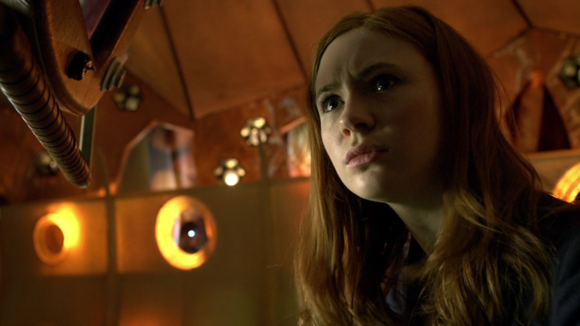 DoctorWho_5x11_TheLodger_0145.jpg