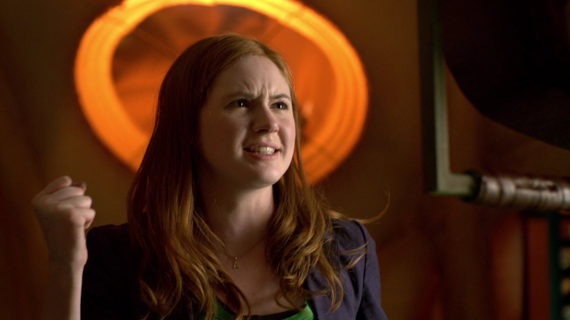 DoctorWho_5x11_TheLodger_0180.jpg