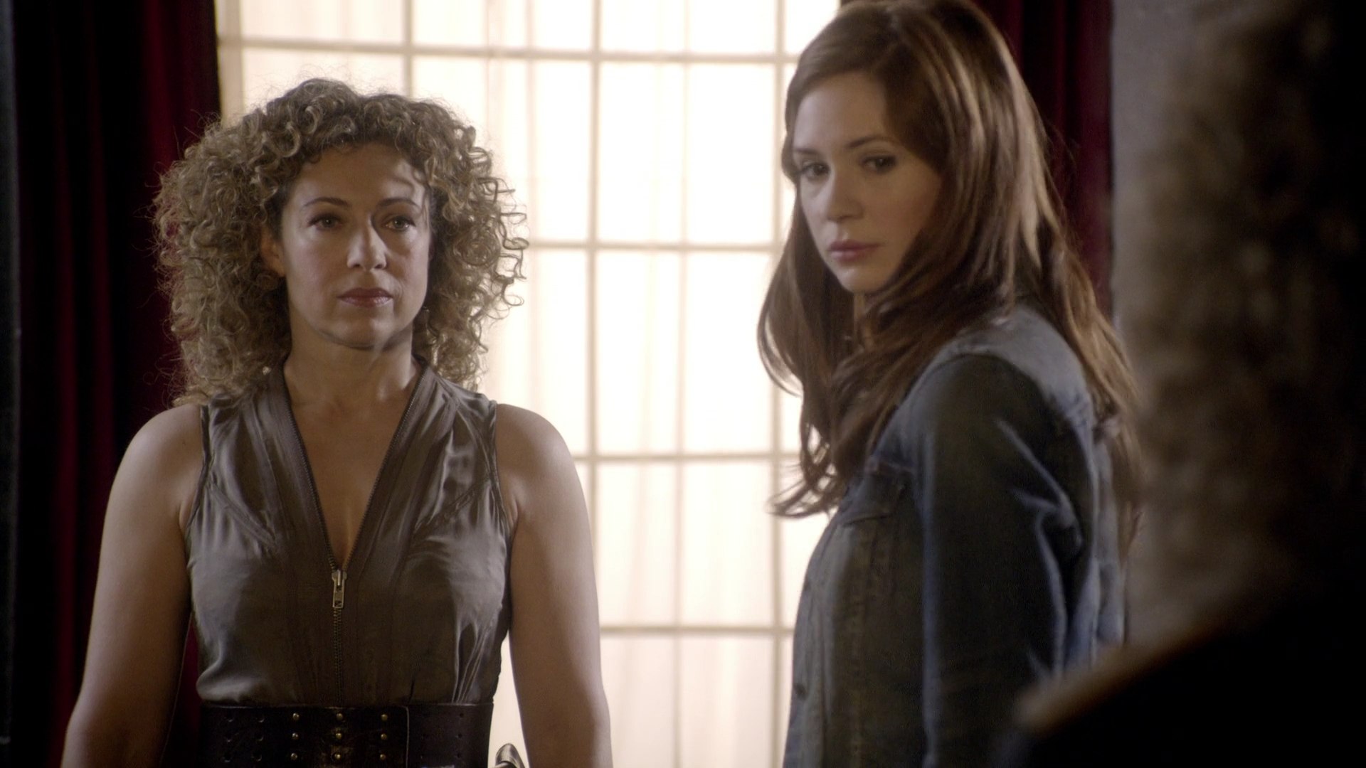 DoctorWho_6x08LetsKillHitler_0570.jpg