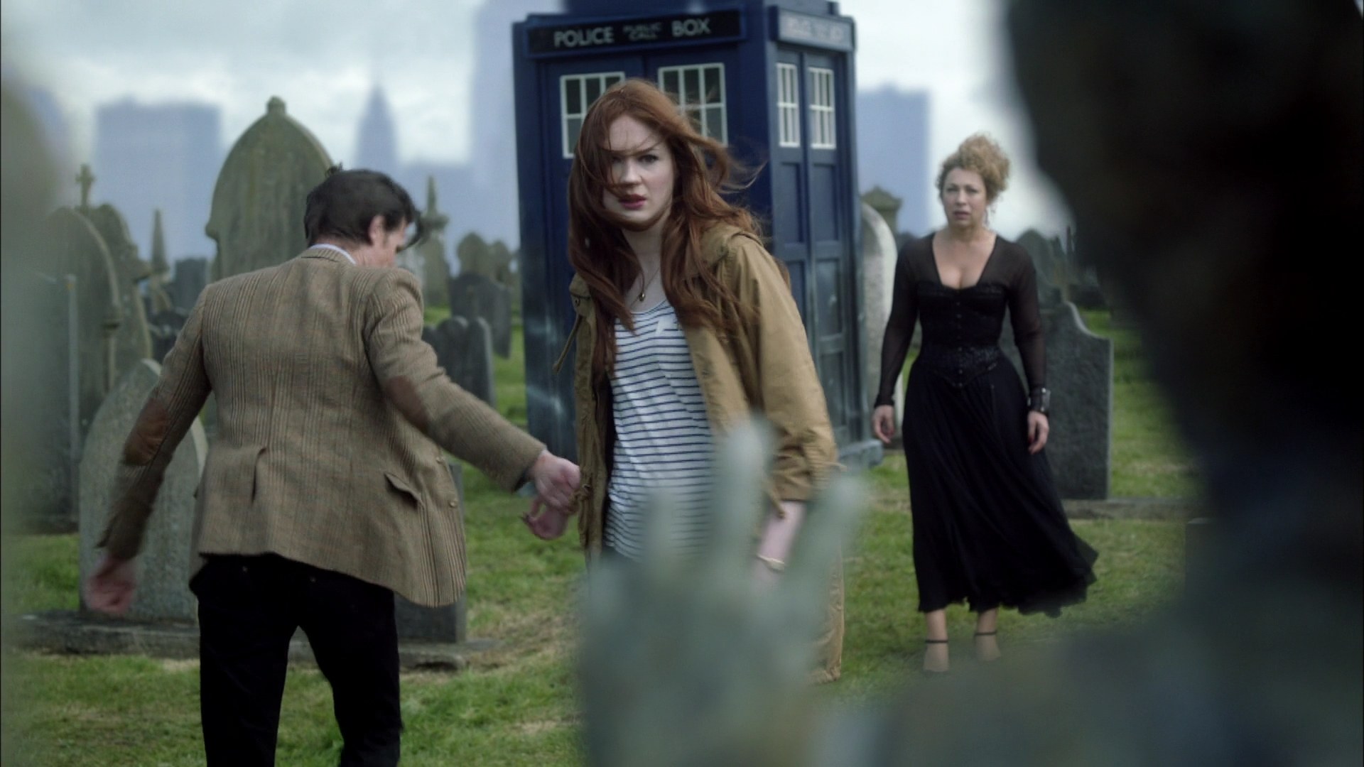 DoctorWho_7x05_TheAngelsTakeManhattan_0593.jpg