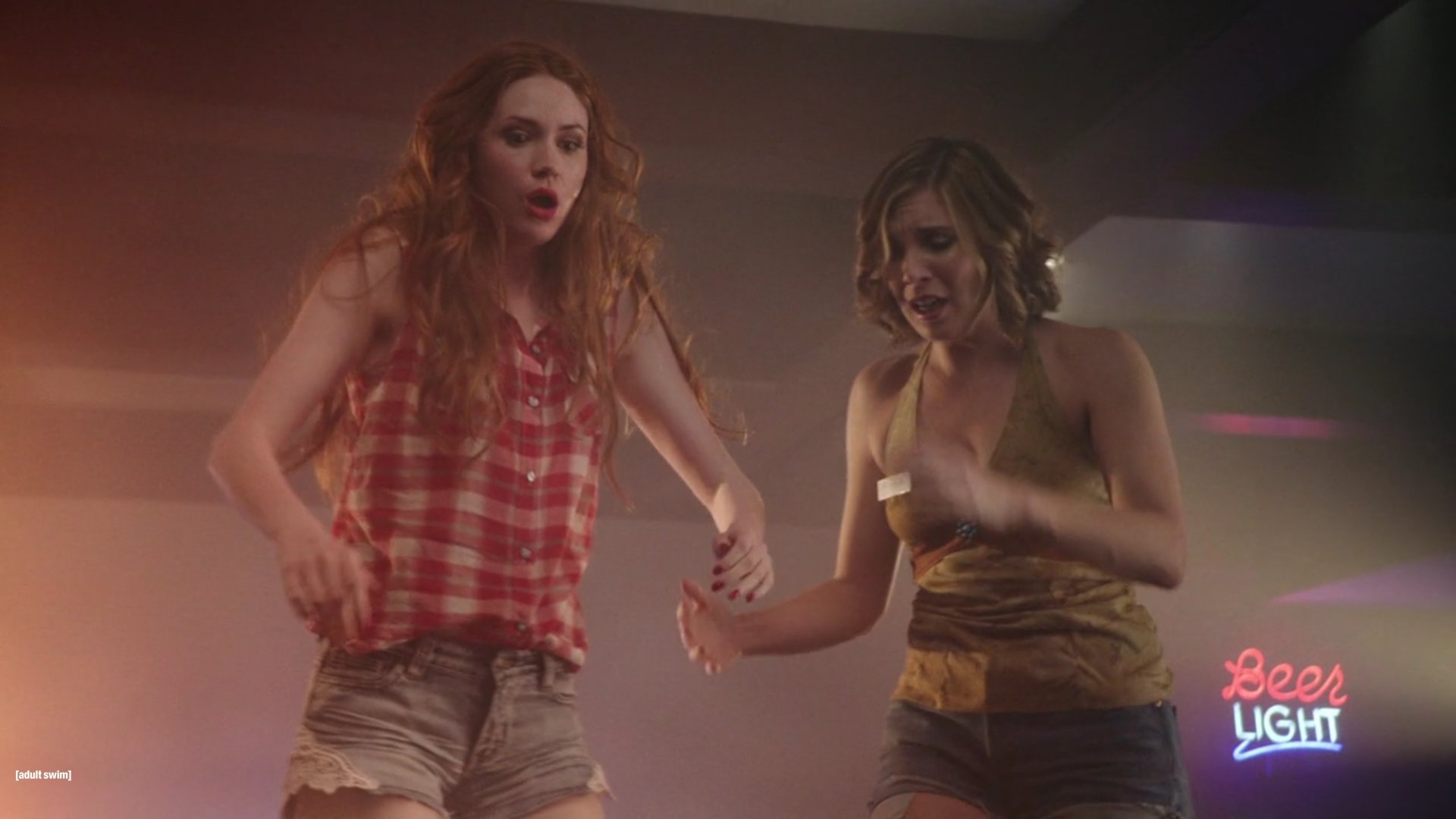 NTSFSDSUV_3x05_TGIMurder_0091.jpg