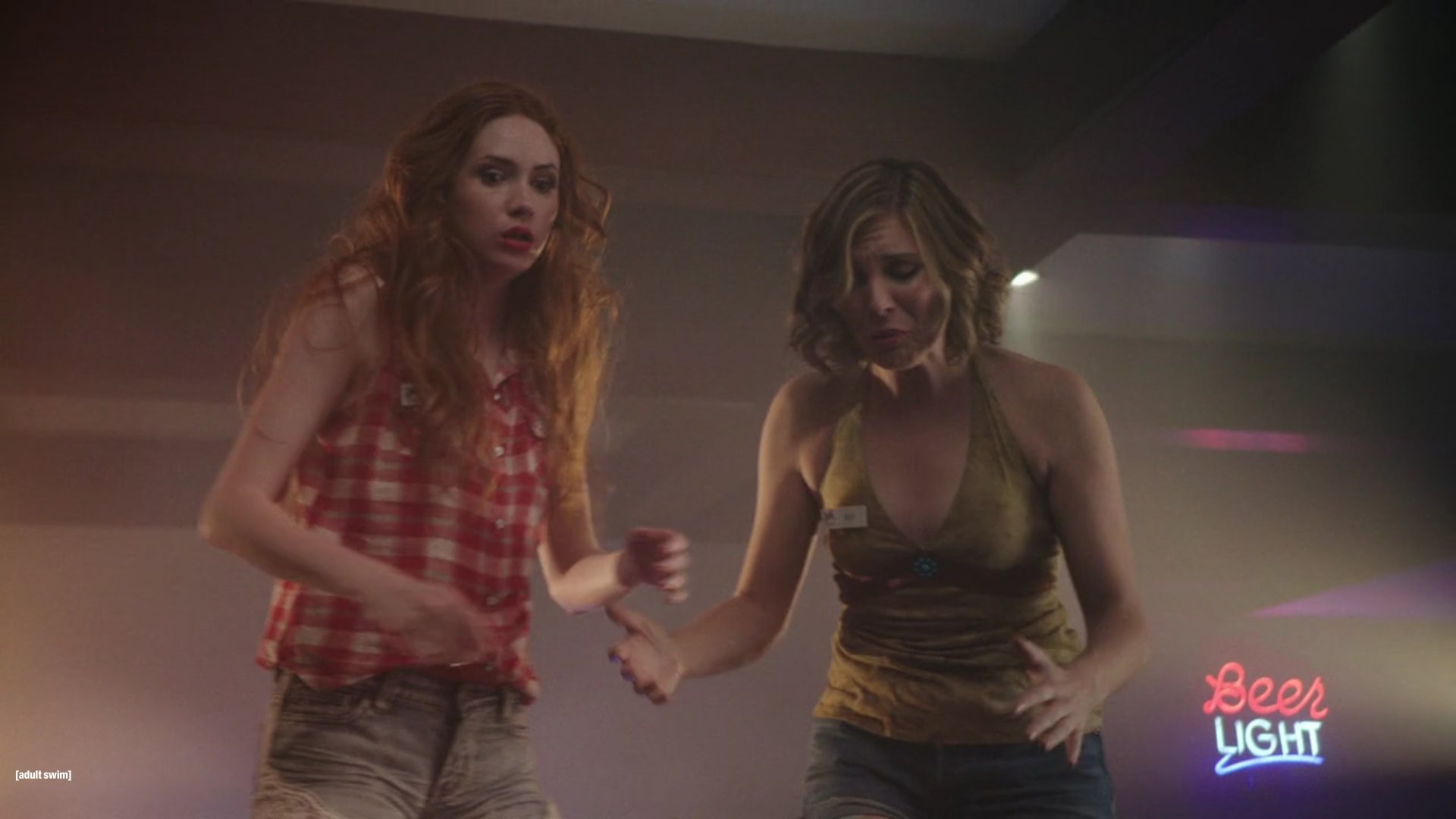NTSFSDSUV_3x05_TGIMurder_0093.jpg