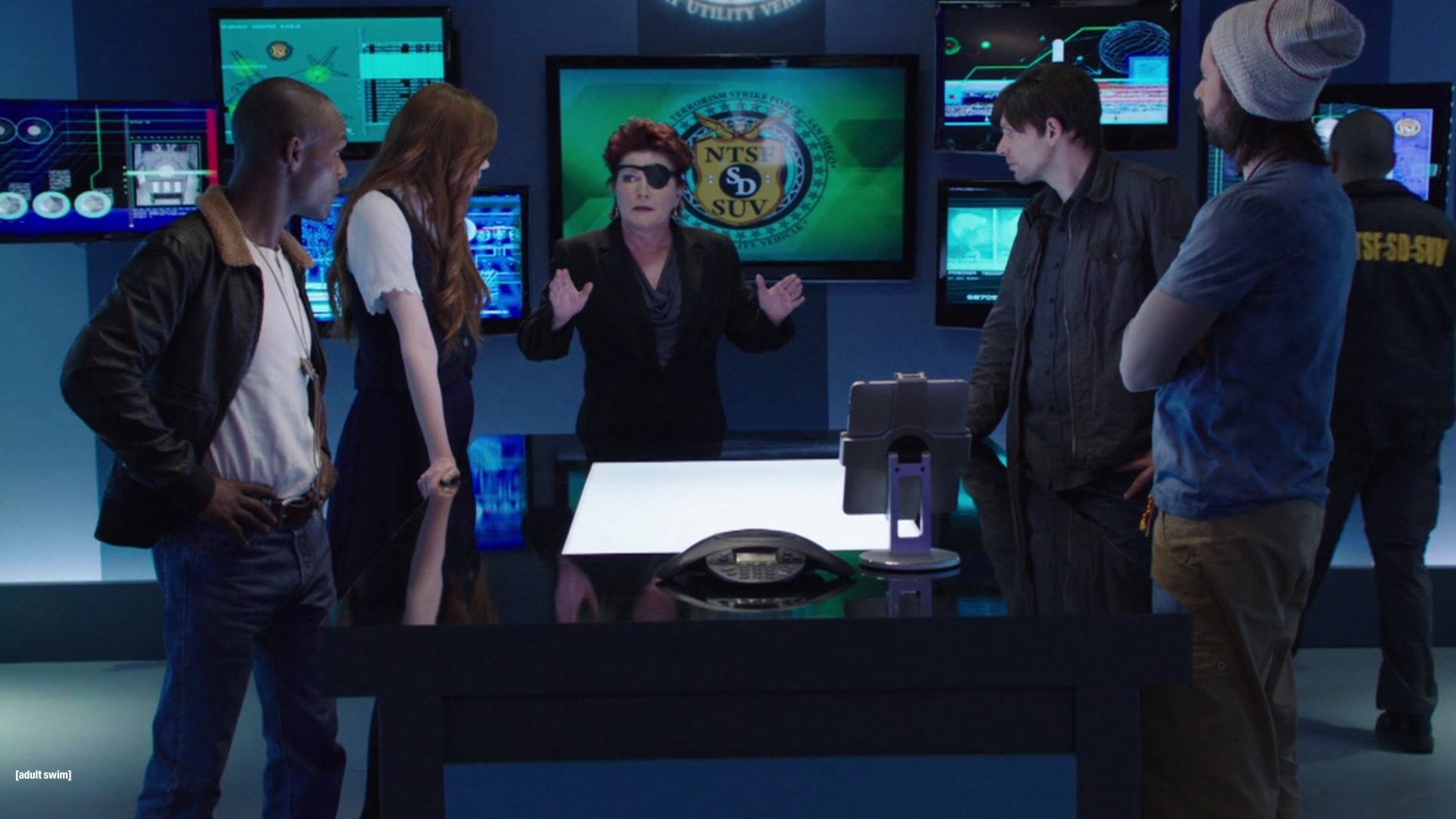 NTSFSDSUV_3x07_DrivetoSwallow_0014.jpg