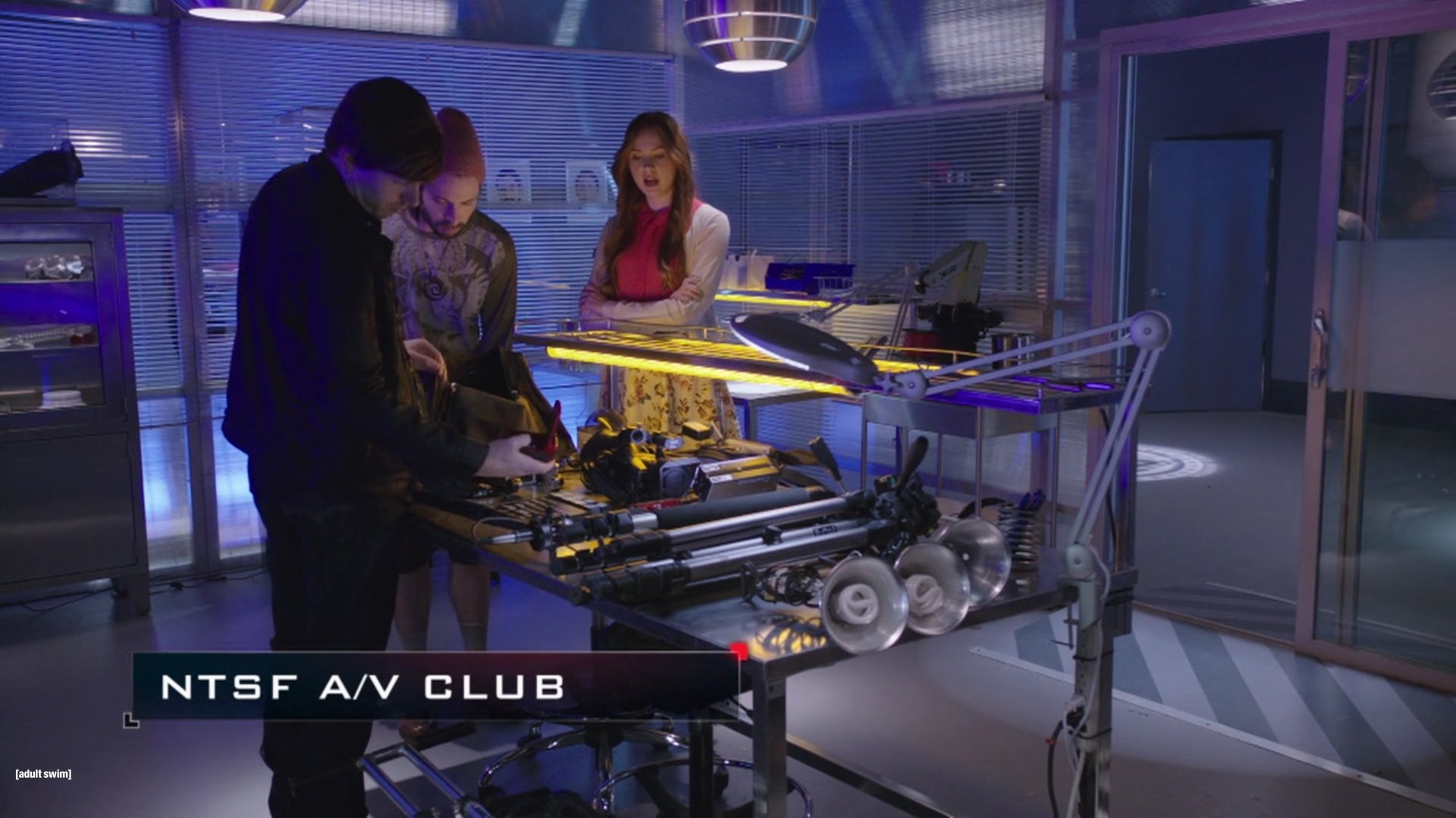 NTSFSDSUV_3x07_DrivetoSwallow_0036.jpg