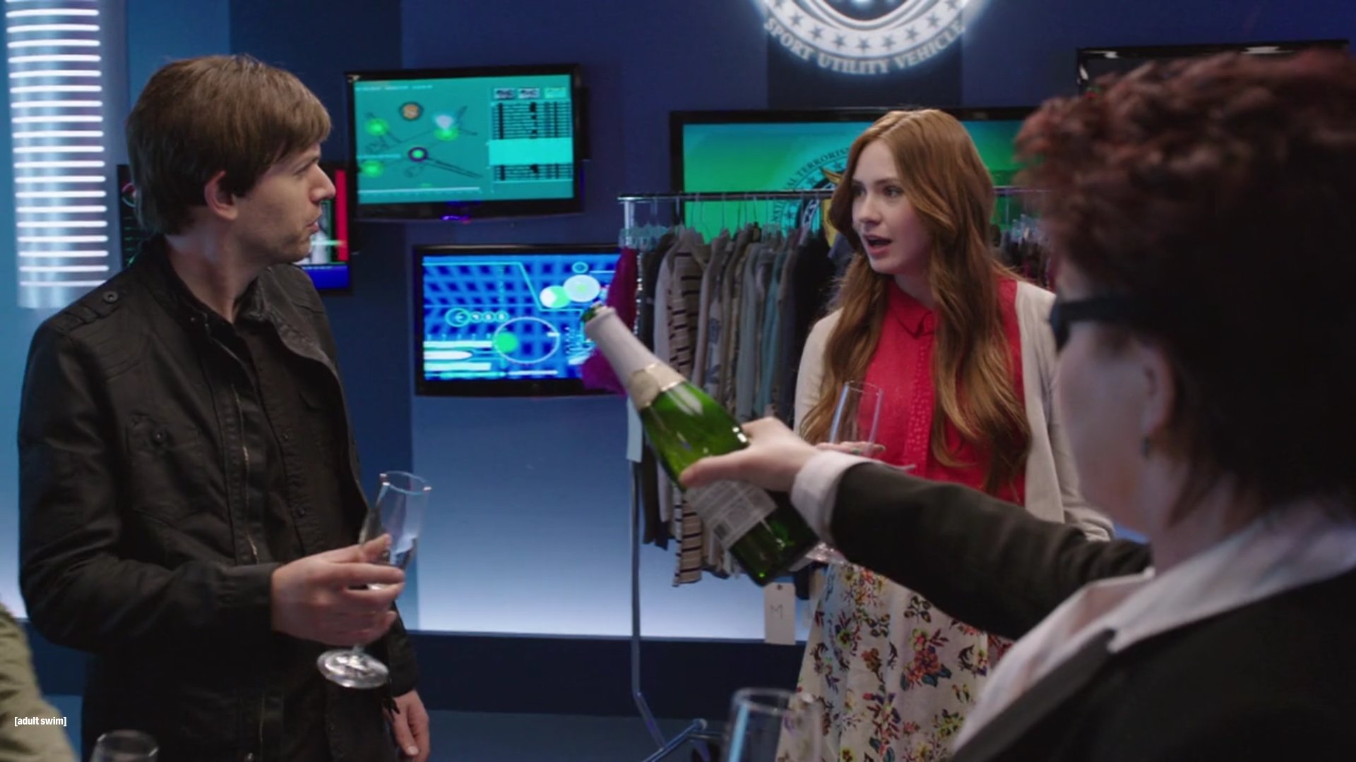 NTSFSDSUV_3x07_DrivetoSwallow_0072.jpg