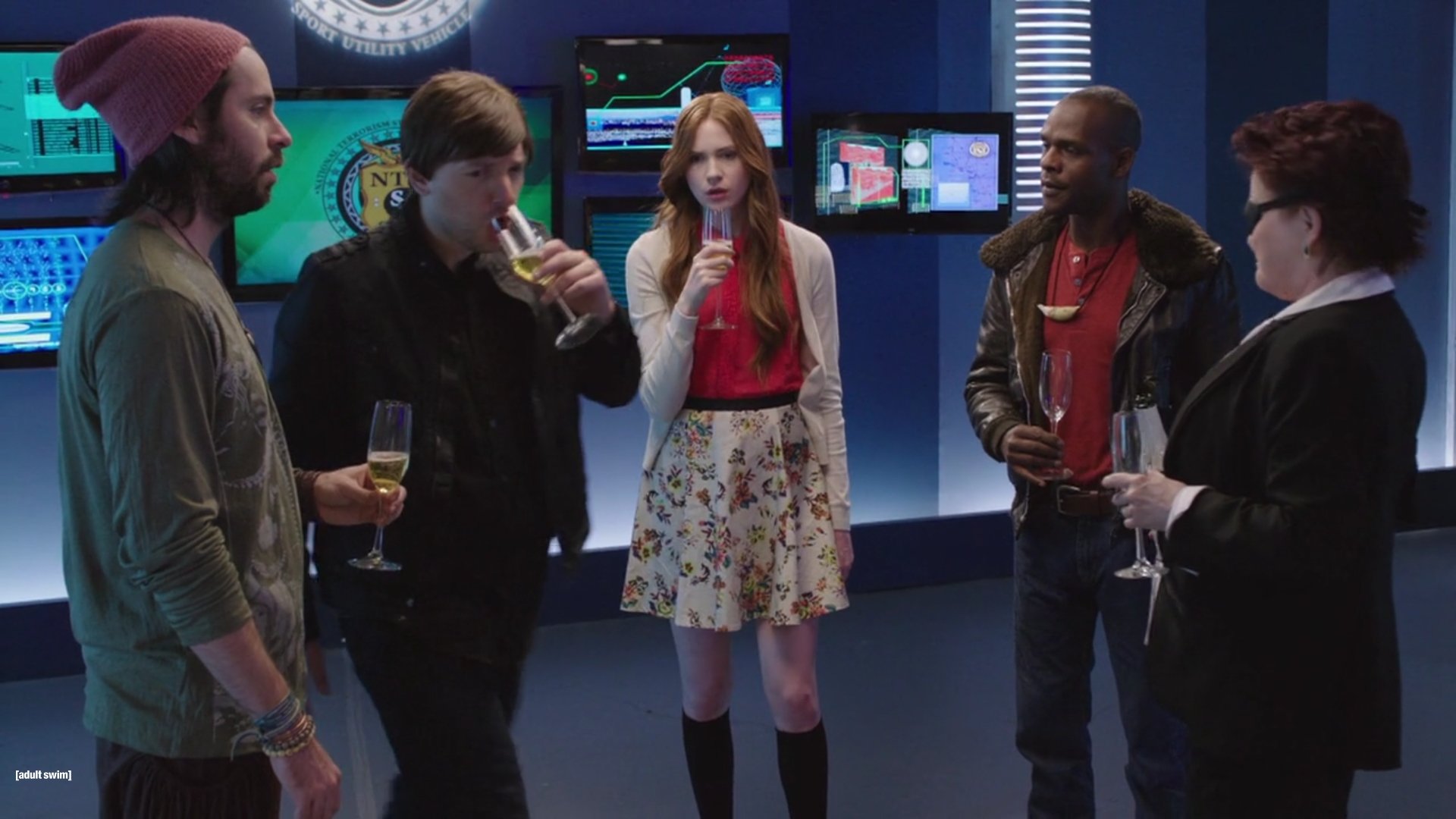 NTSFSDSUV_3x07_DrivetoSwallow_0080.jpg