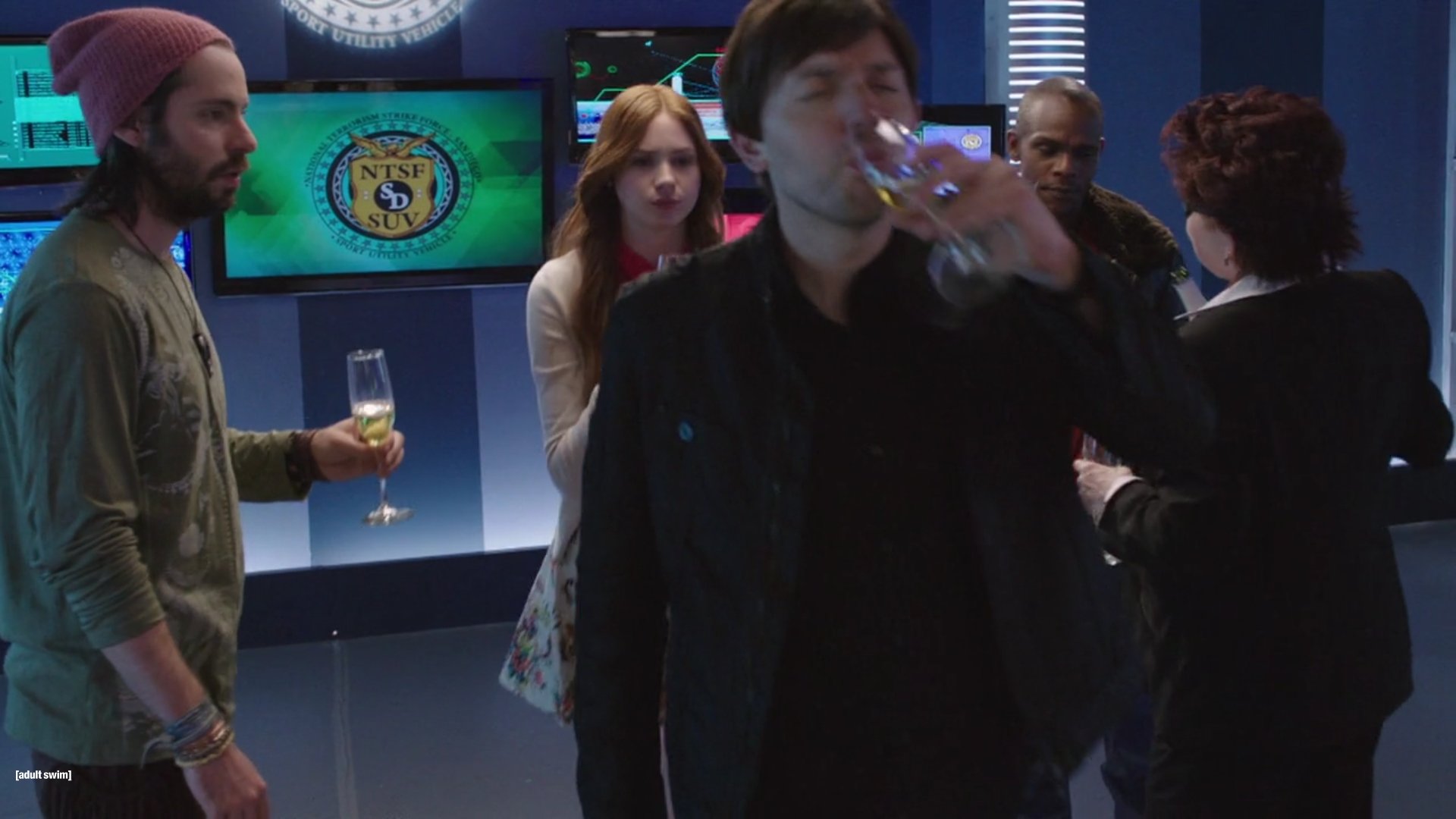 NTSFSDSUV_3x07_DrivetoSwallow_0082.jpg