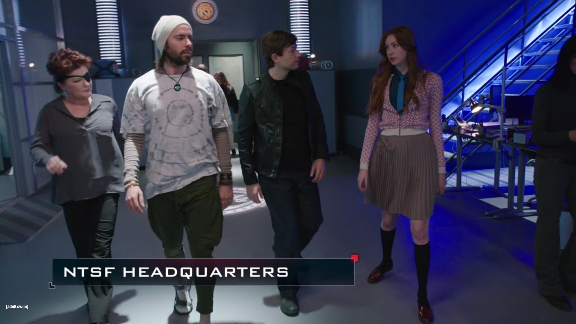 NTSFSDSUV_3x09_TradingFaces_0003.jpg
