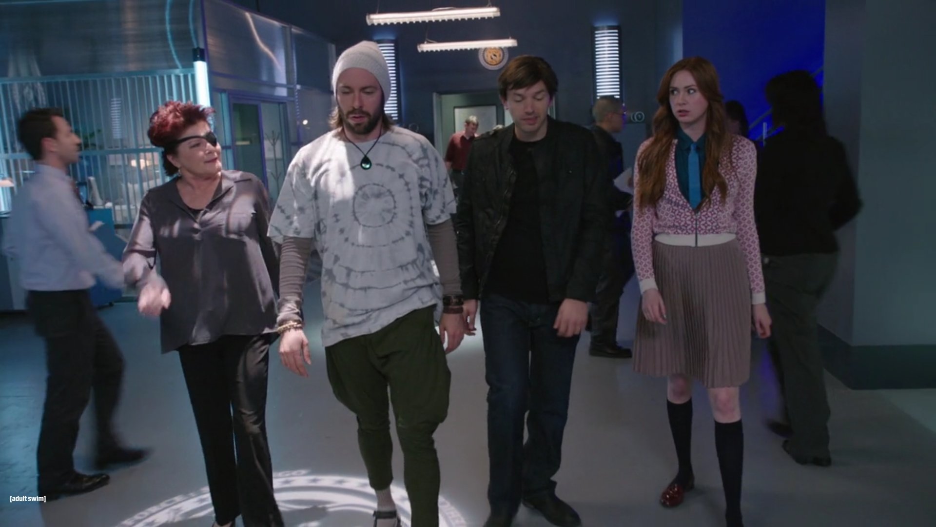 NTSFSDSUV_3x09_TradingFaces_0010.jpg