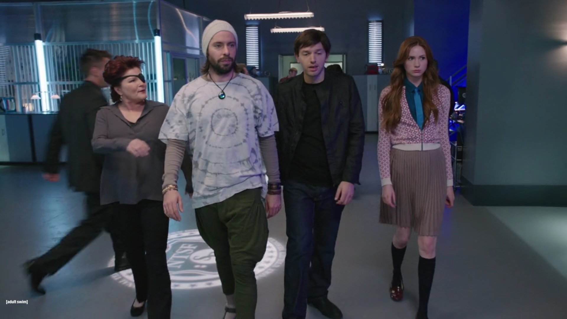 NTSFSDSUV_3x09_TradingFaces_0012.jpg