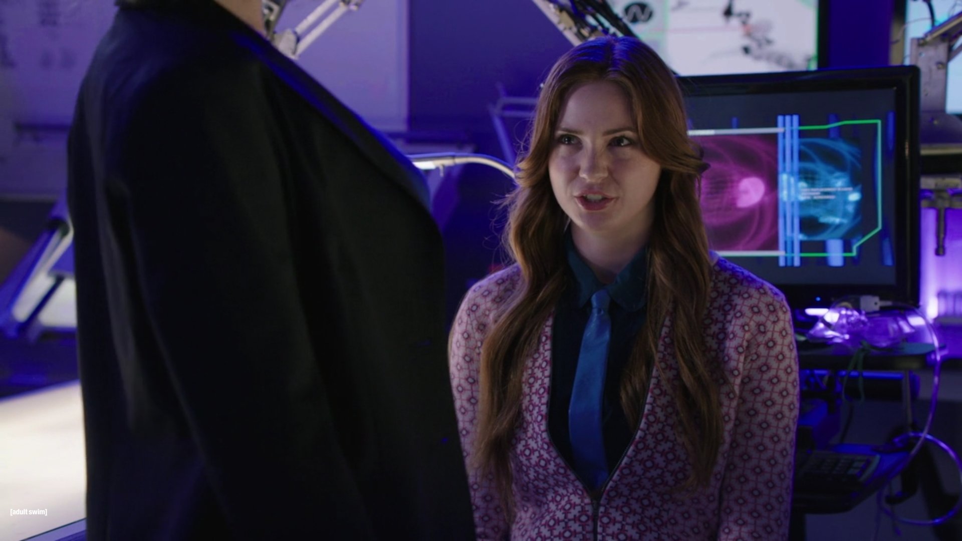 NTSFSDSUV_3x09_TradingFaces_0075.jpg