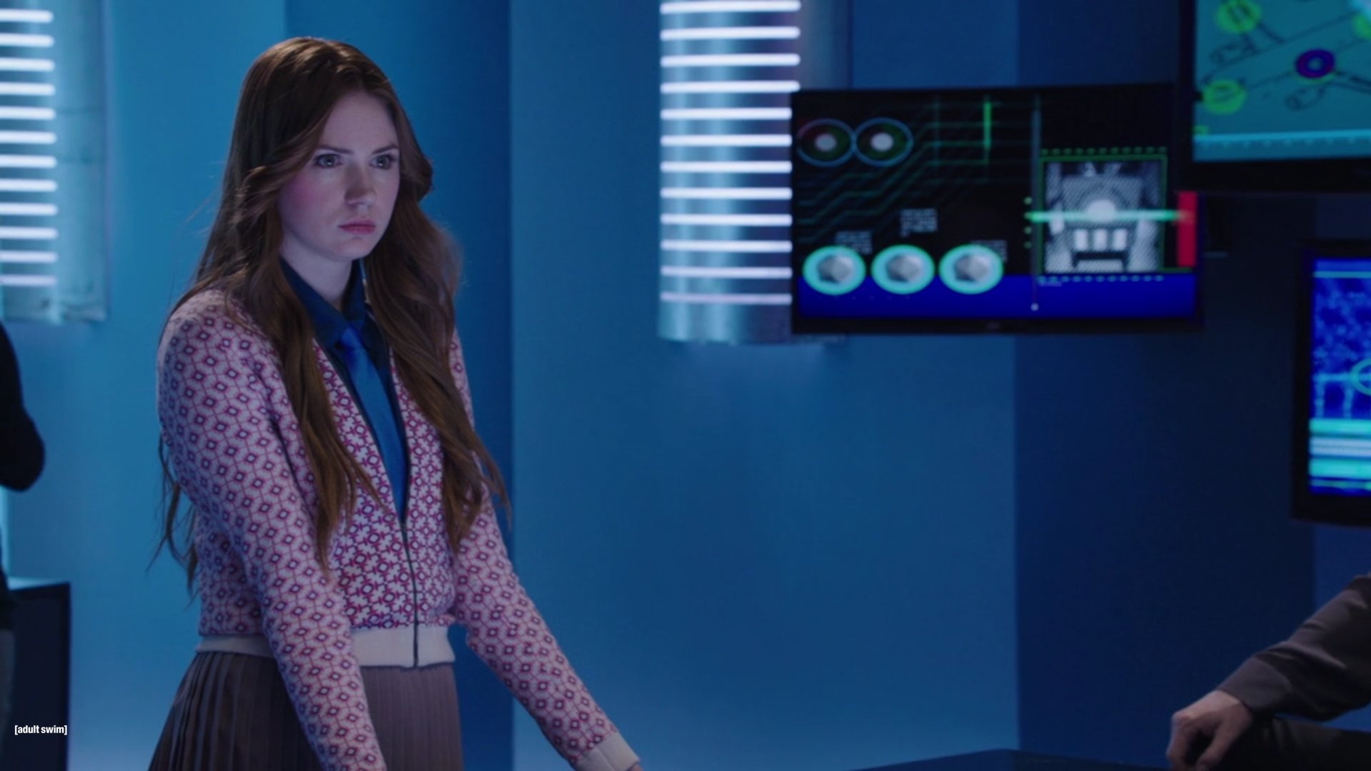 NTSFSDSUV_3x09_TradingFaces_0085.jpg