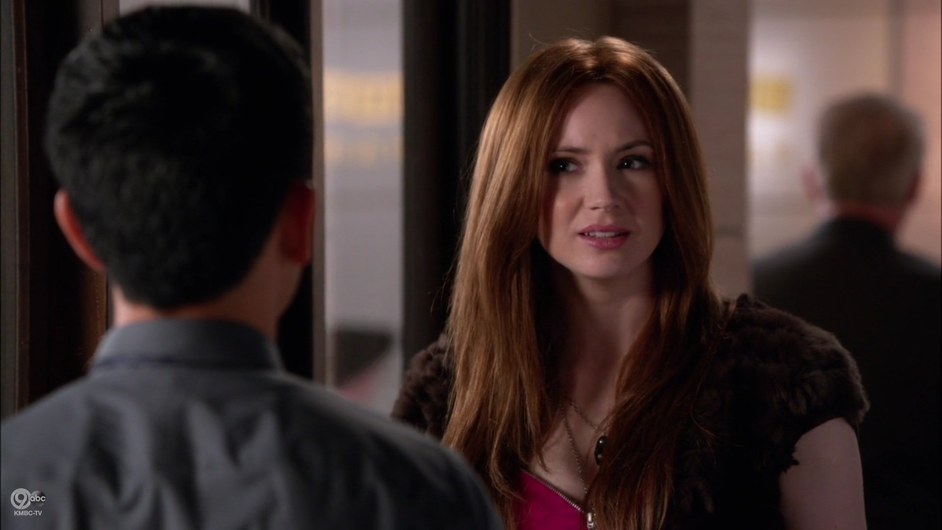 Selfie_1x02_Un-TagMyHeart_0214.jpg