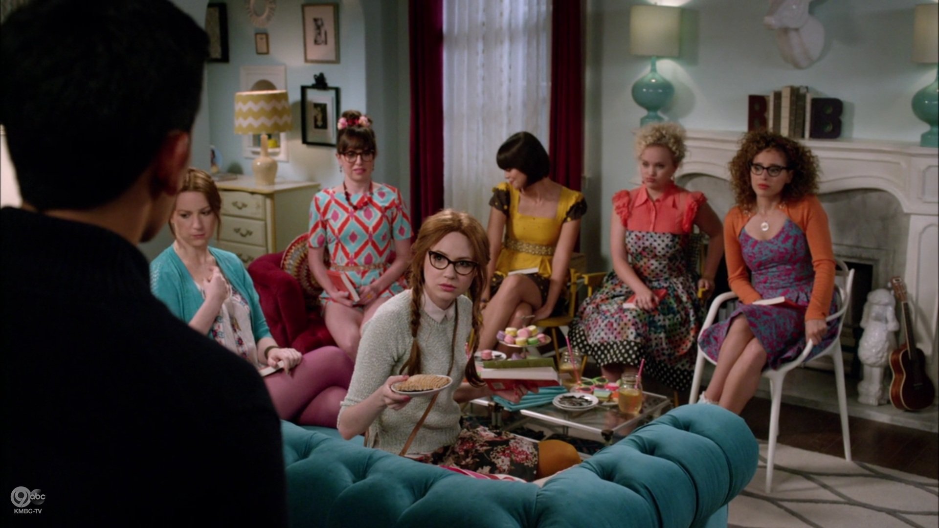 Selfie_1x02_Un-TagMyHeart_0325.jpg