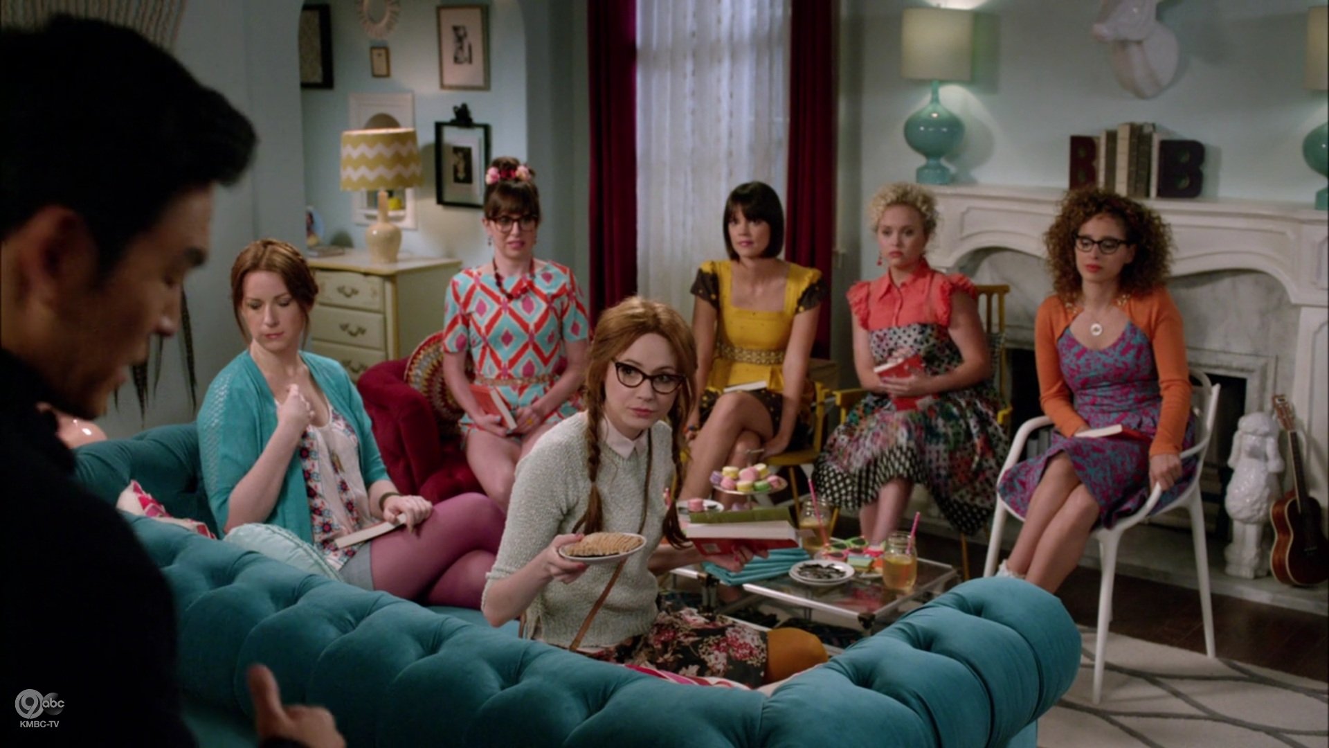 Selfie_1x02_Un-TagMyHeart_0328.jpg