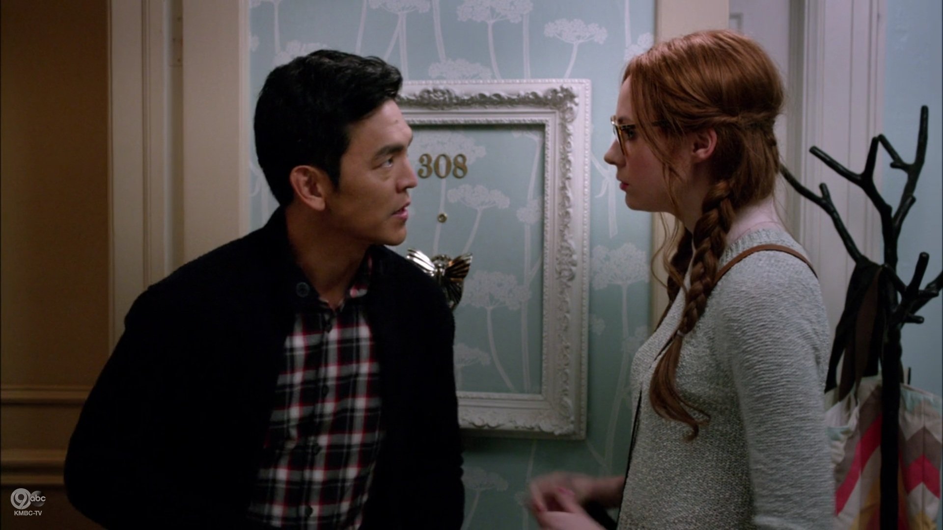 Selfie_1x02_Un-TagMyHeart_0348.jpg